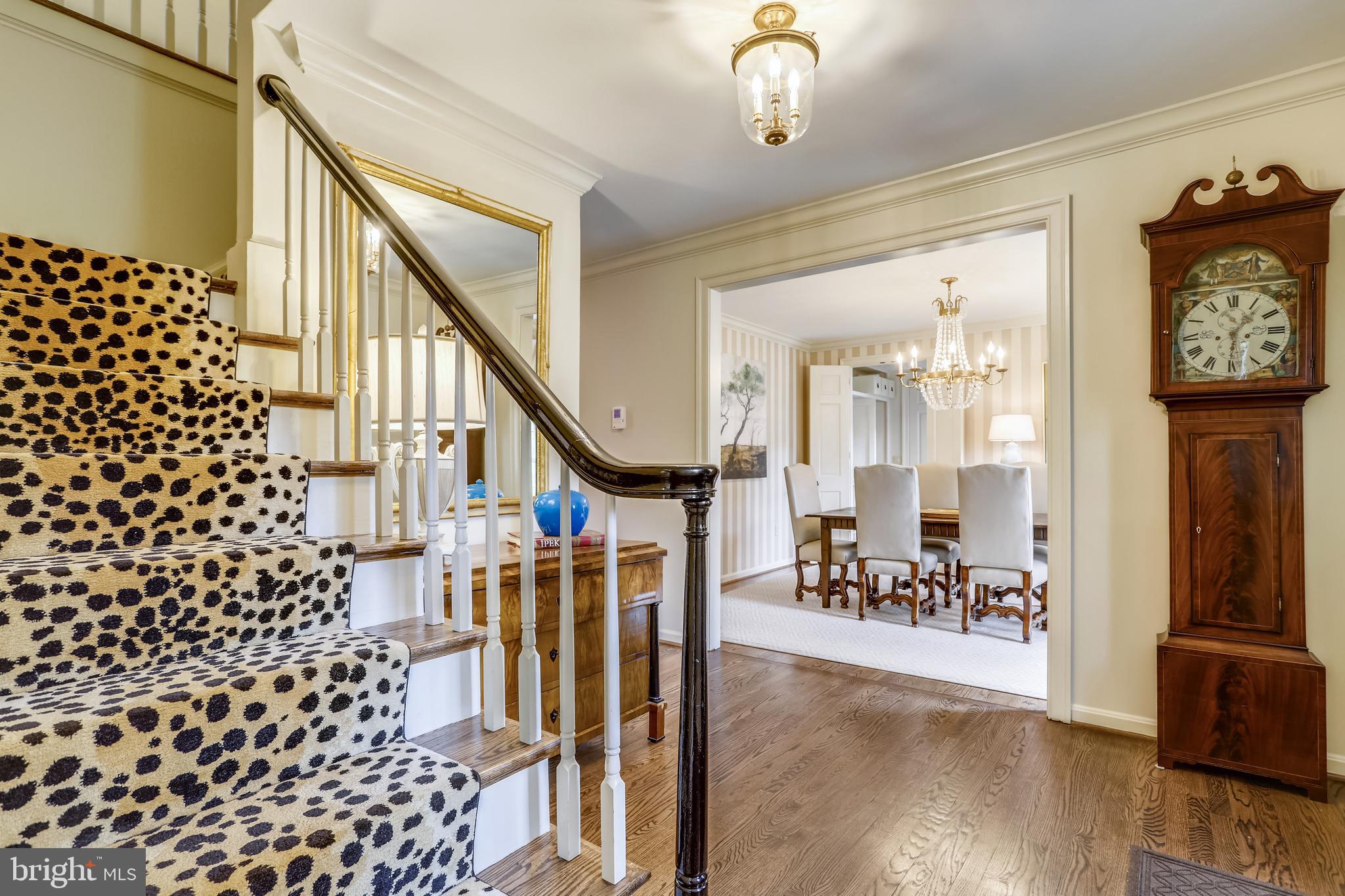 SHERWOOD FOREST - Residential