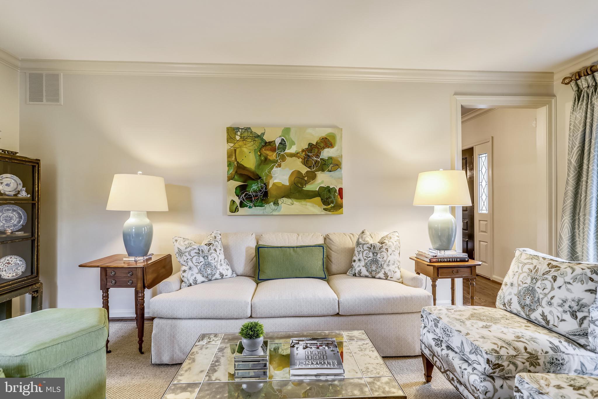 SHERWOOD FOREST - Residential