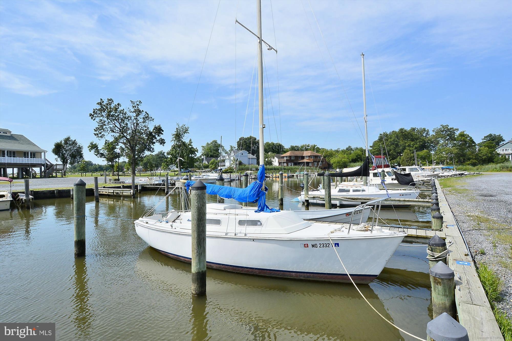 CEDARHURST ON THE BAY - Residential