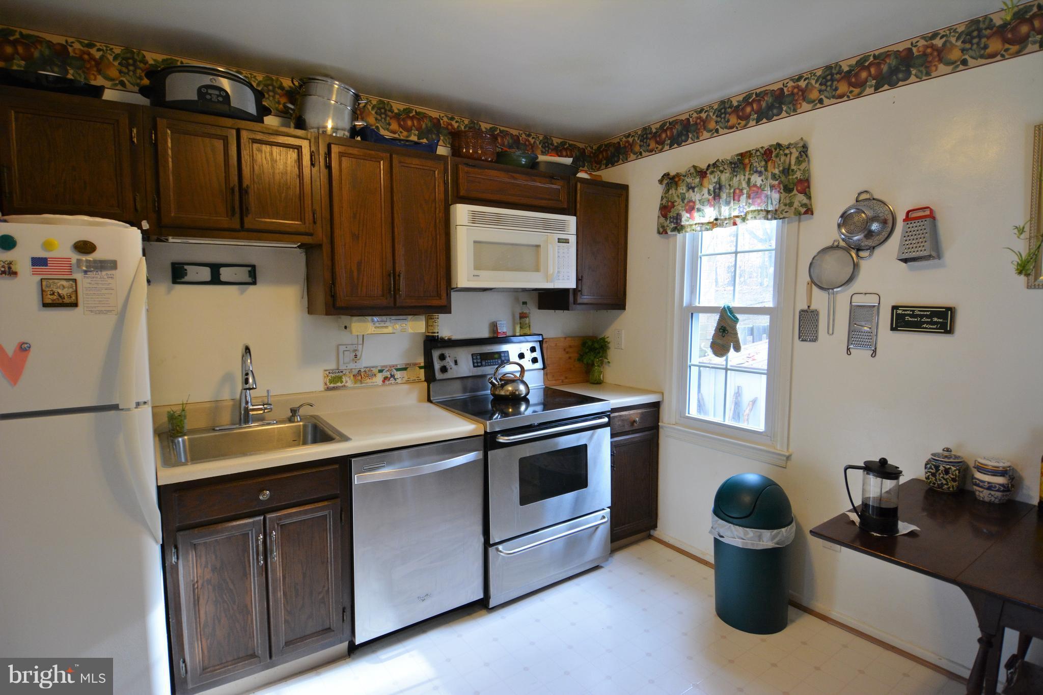 DANBURY FOREST - Residential