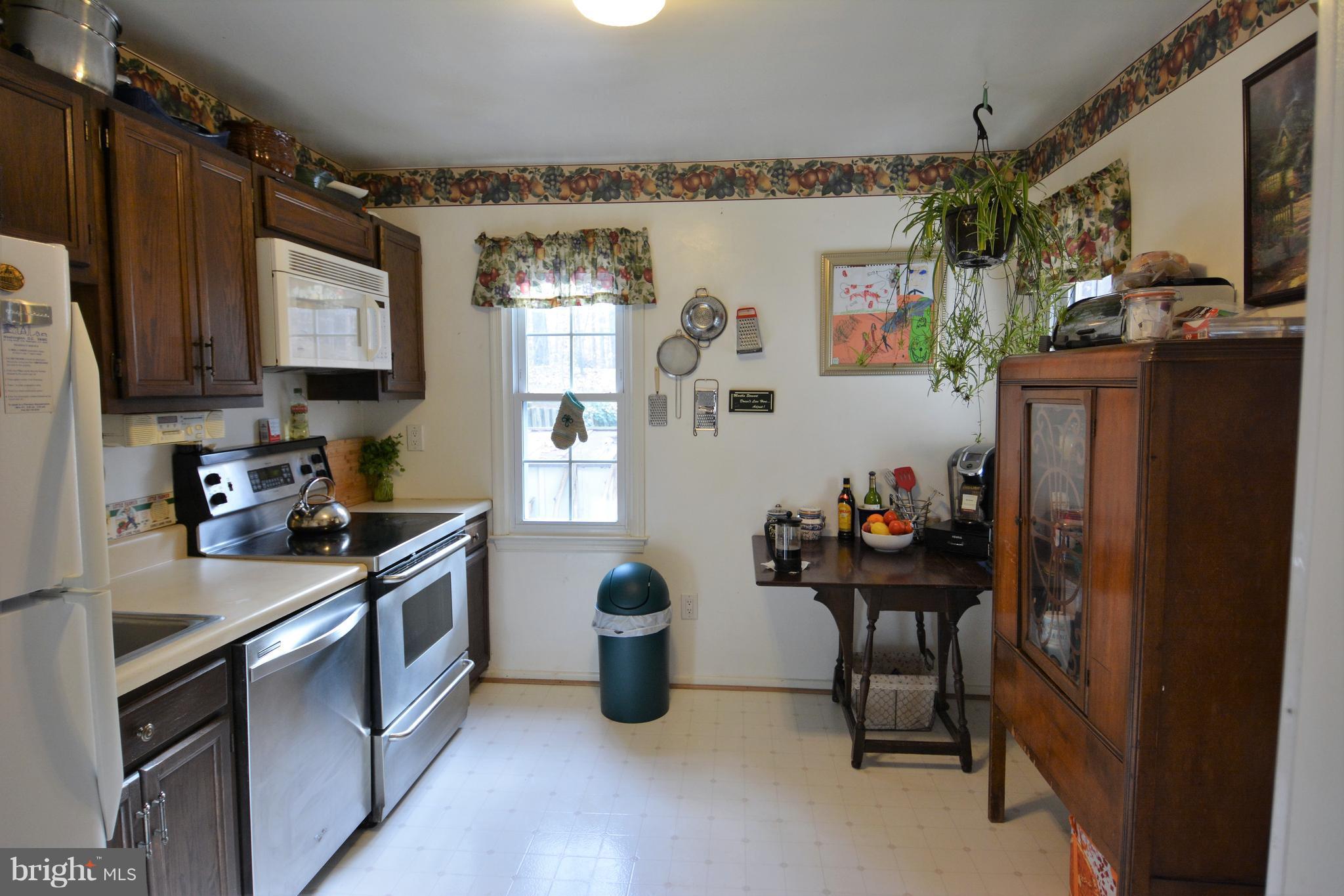 DANBURY FOREST - Residential