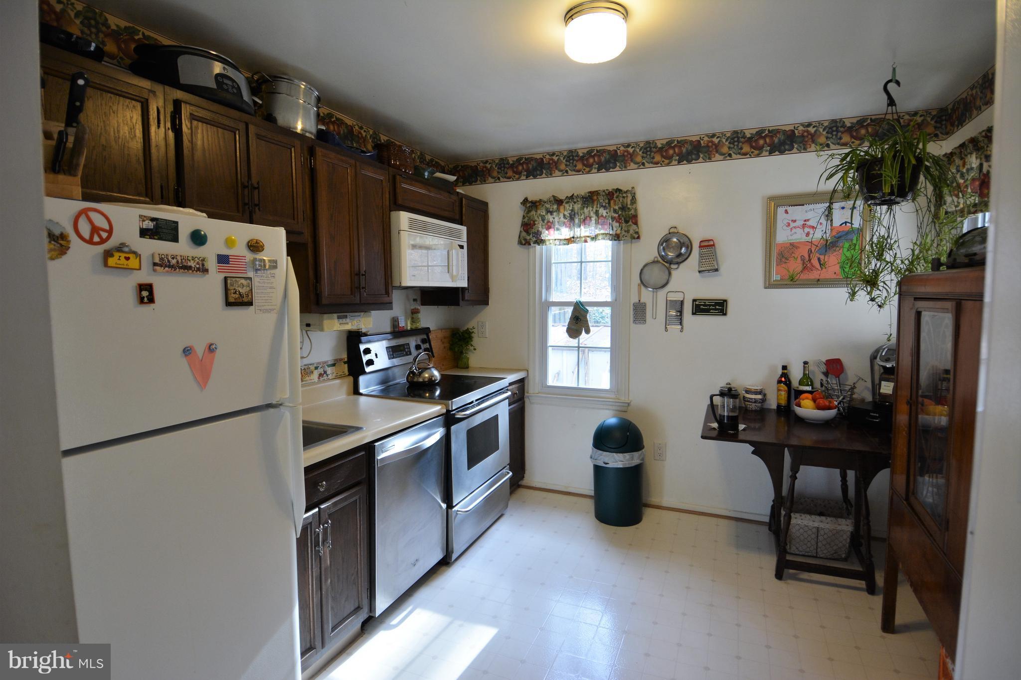 DANBURY FOREST - Residential