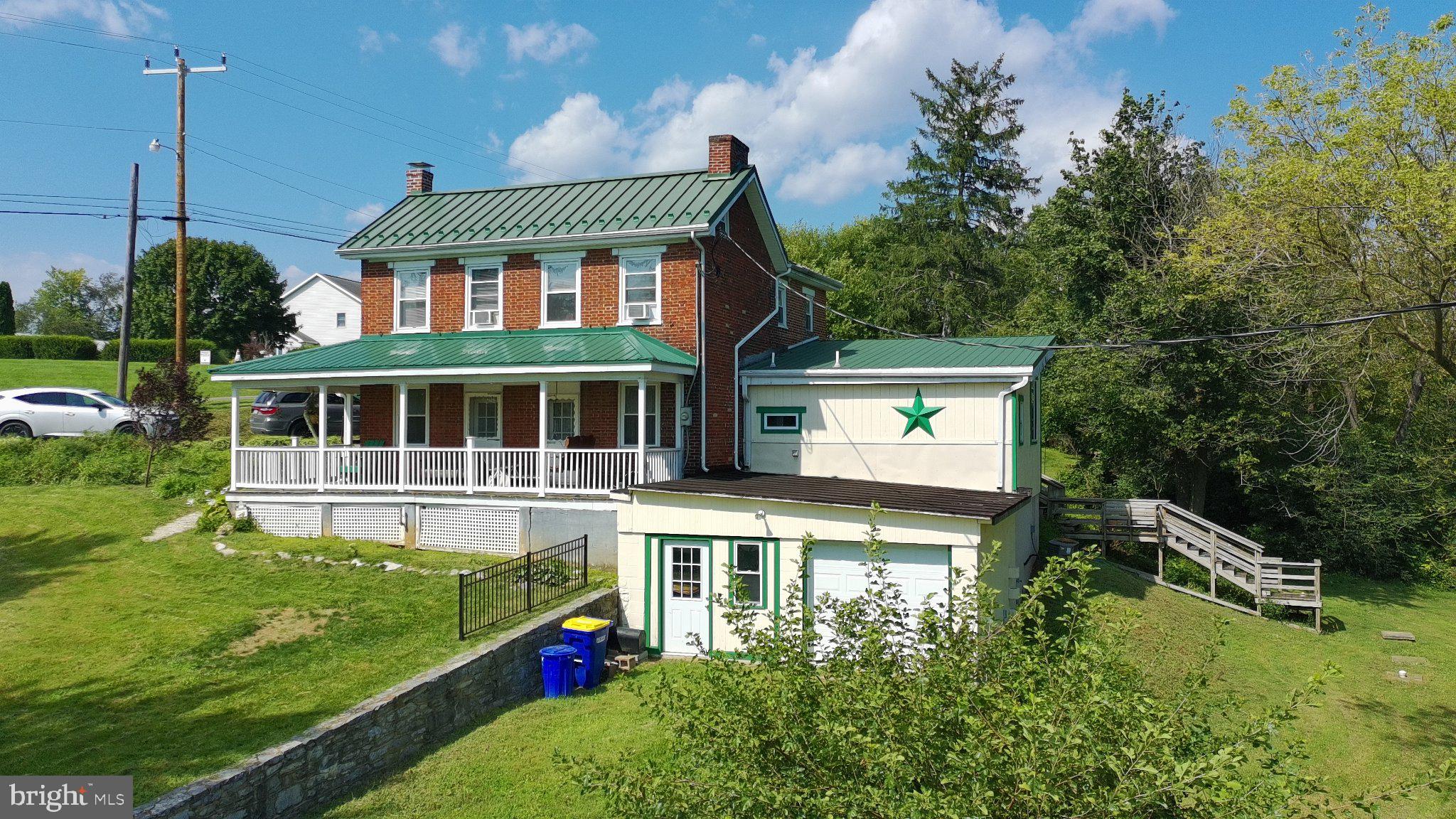 8810 ROWE RUN ROAD