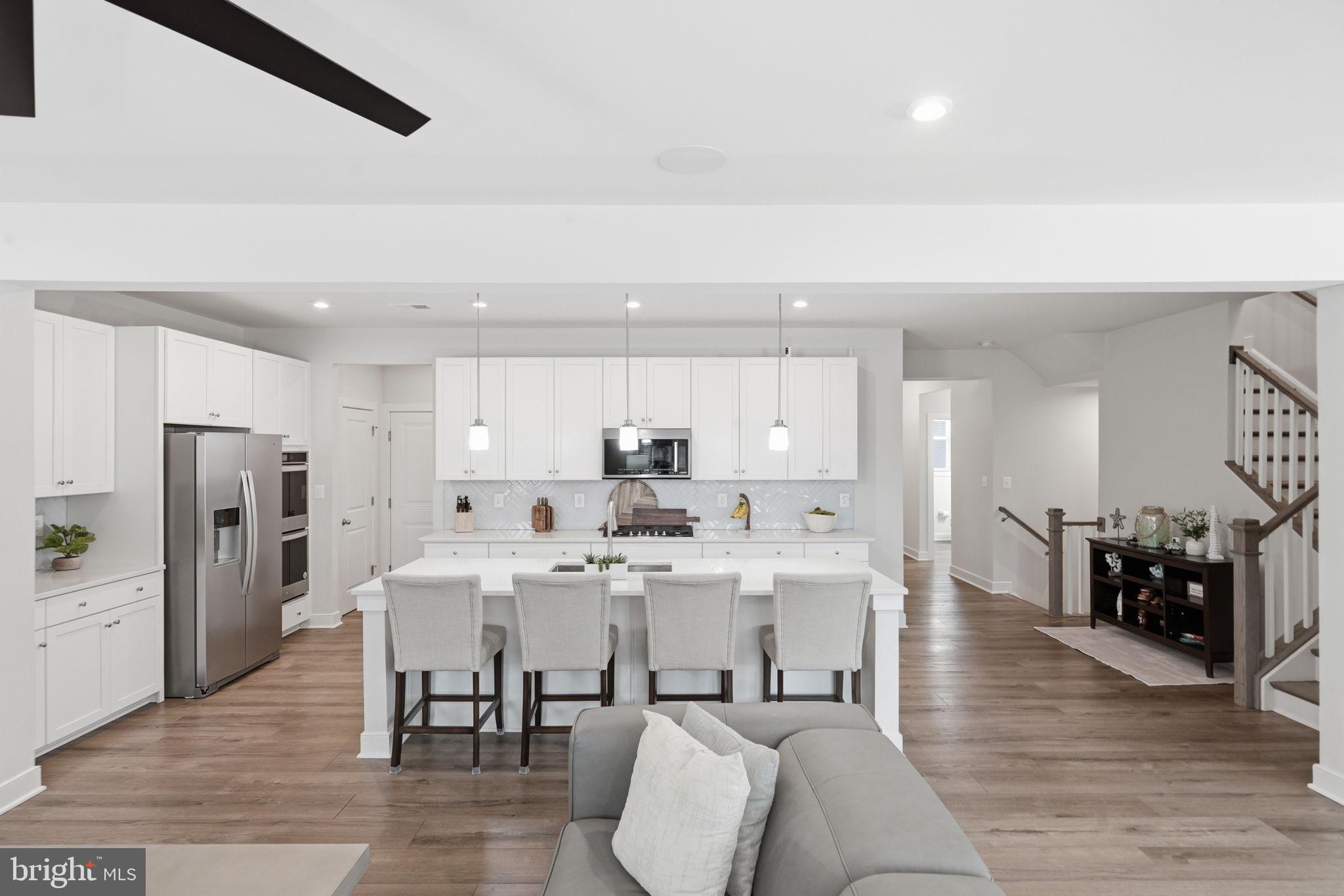 POTOMAC SHORES - Residential