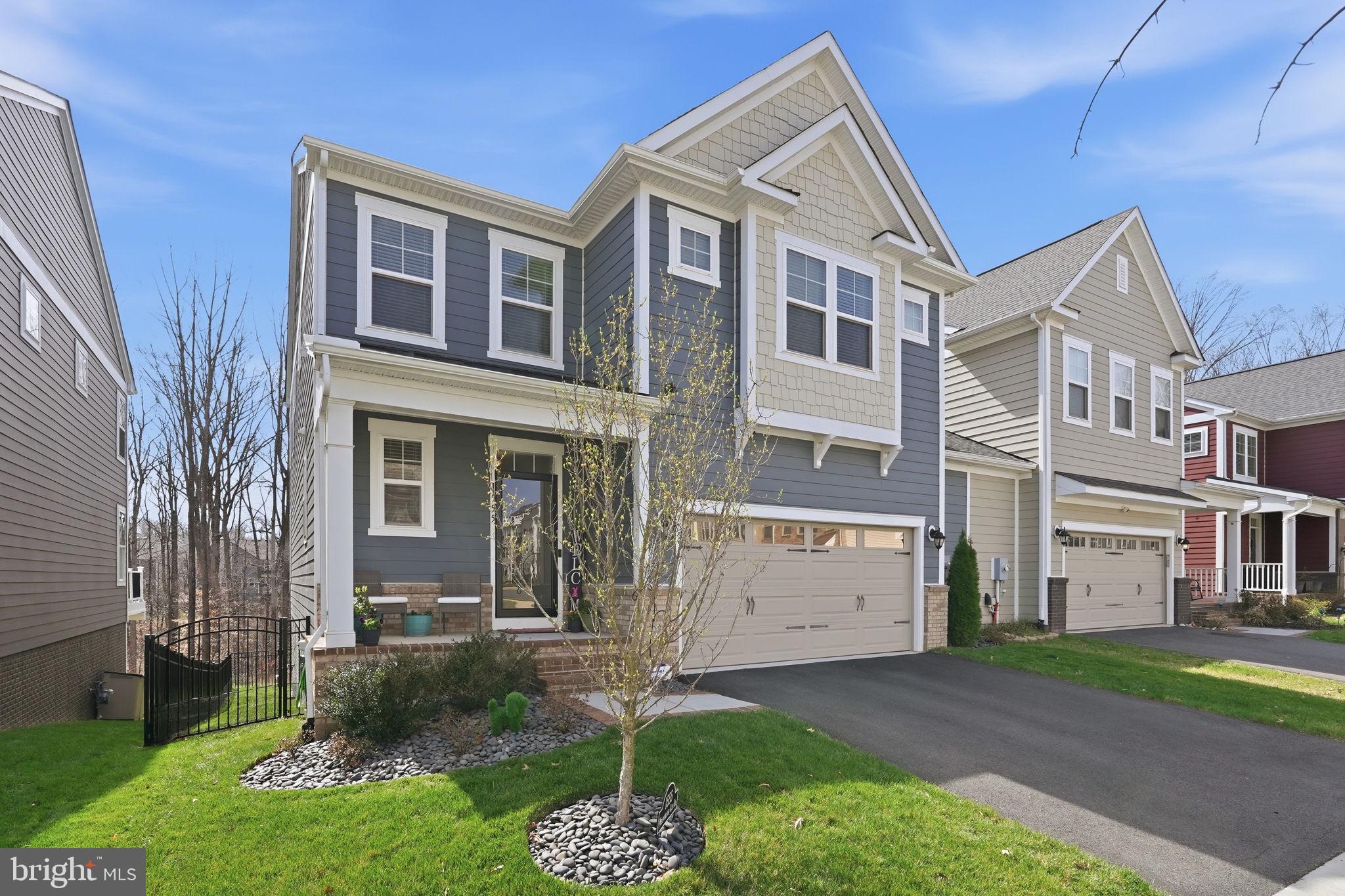 1555 MEADOWLARK GLEN ROAD