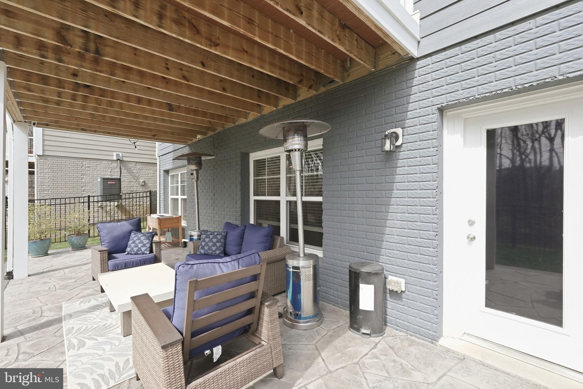 POTOMAC SHORES - Residential