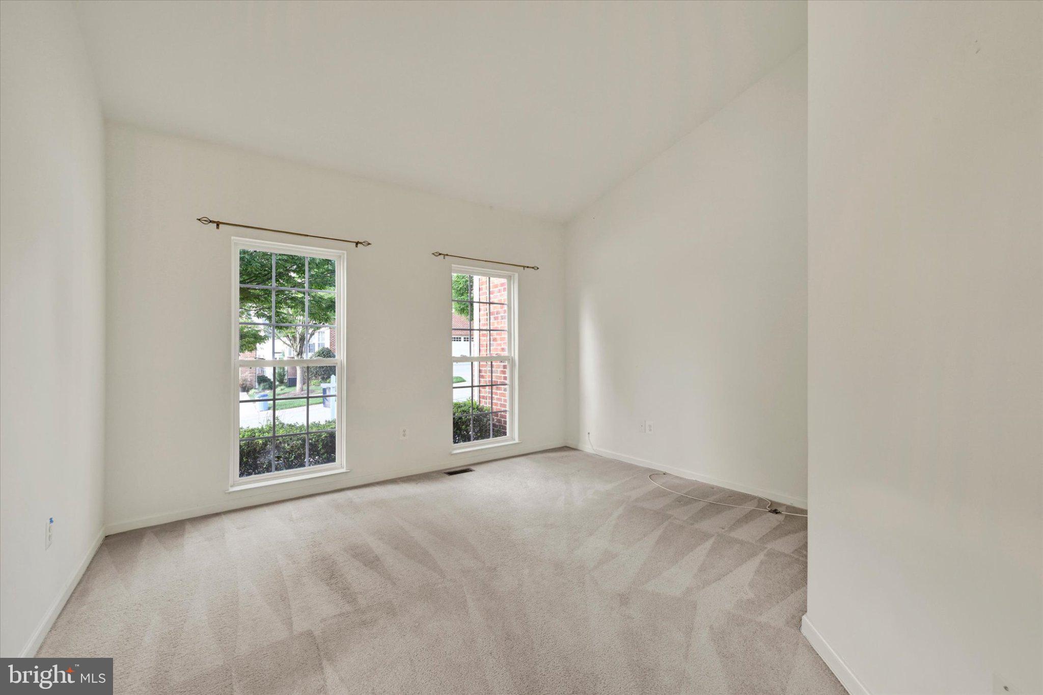 12099 WINDSOR MOSS 31