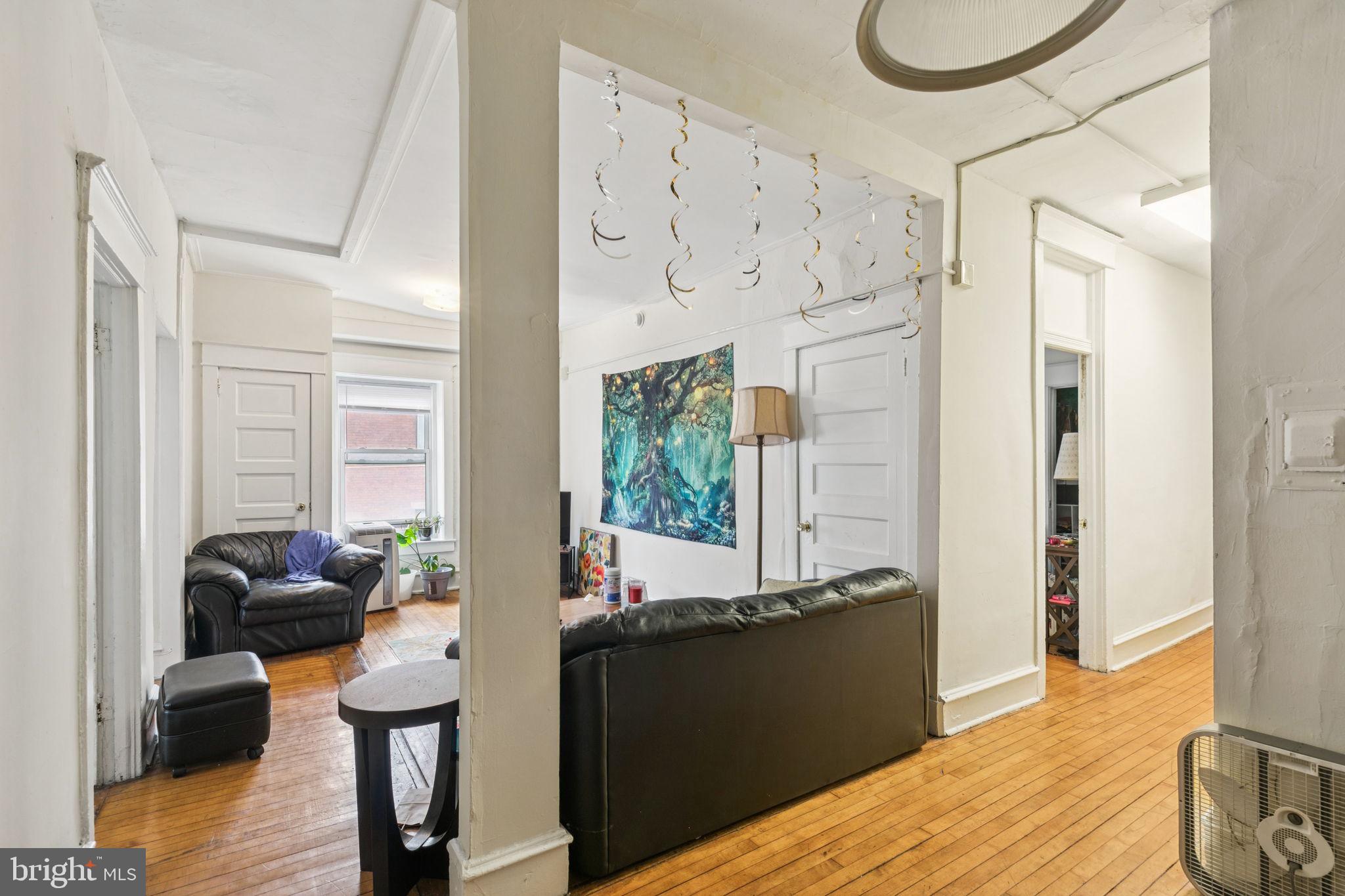 POWELTON VILLAGE - Commercial Sale