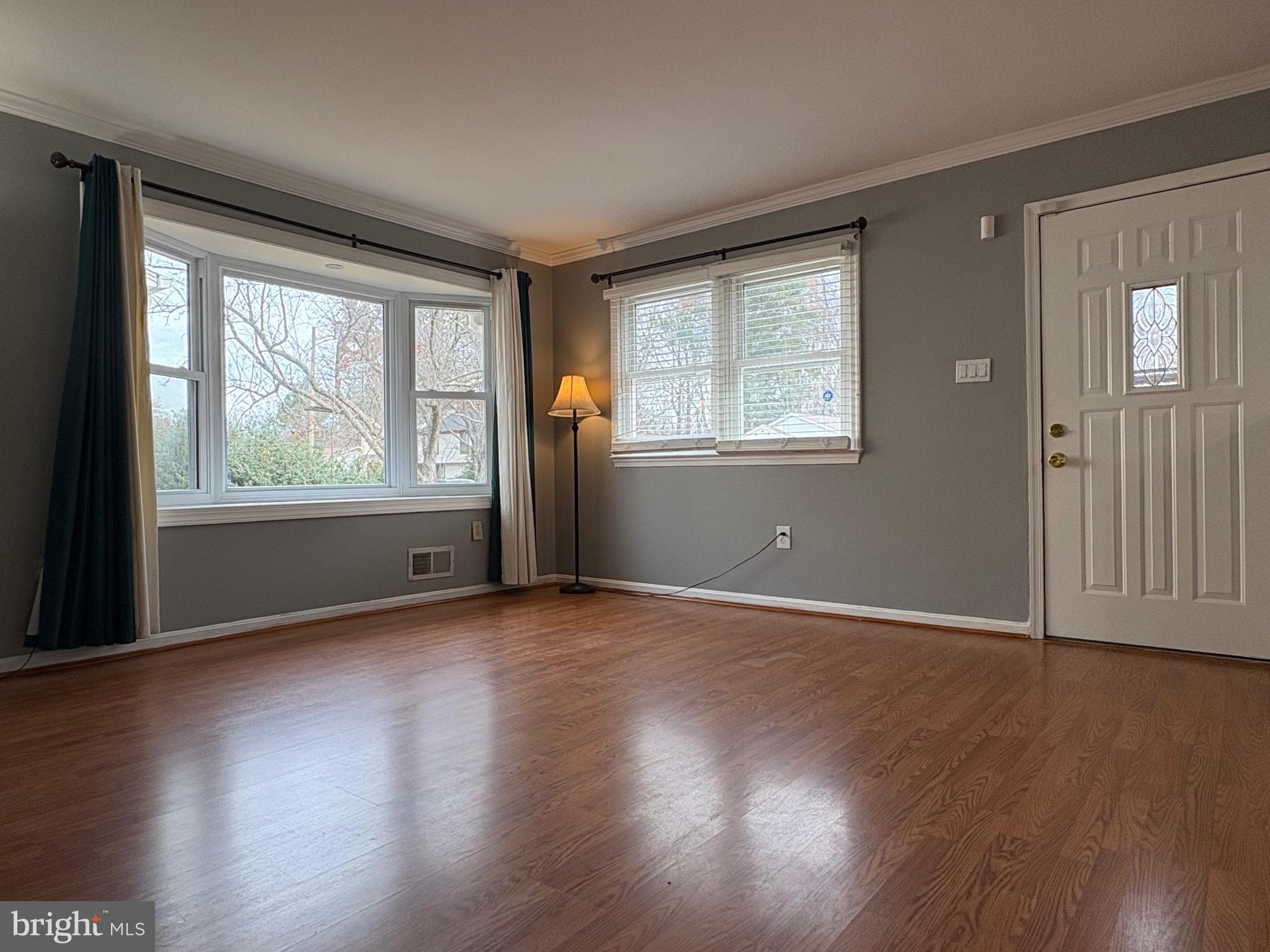 LAKE RIDGE - Residential Lease