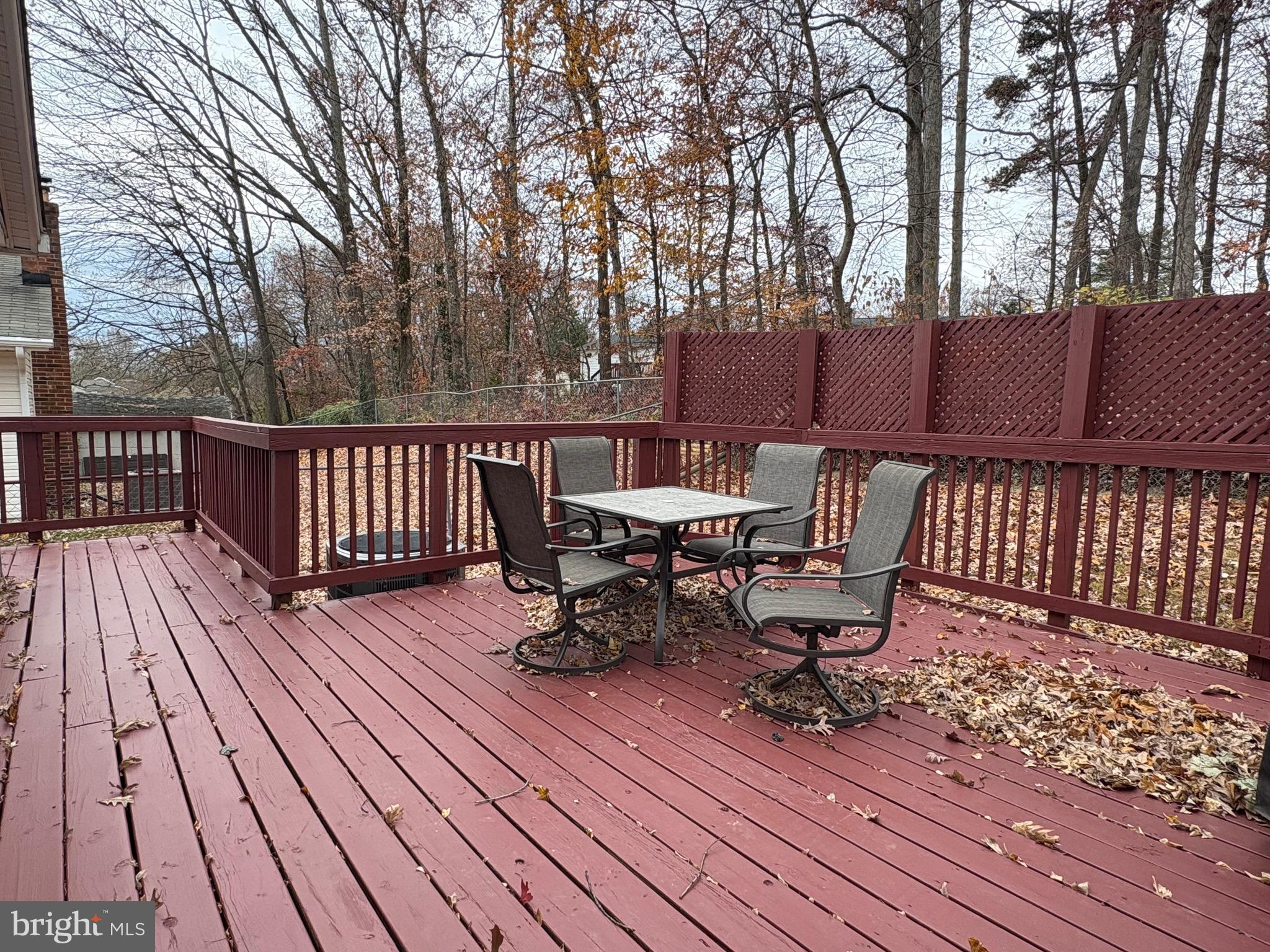 LAKE RIDGE - Residential Lease