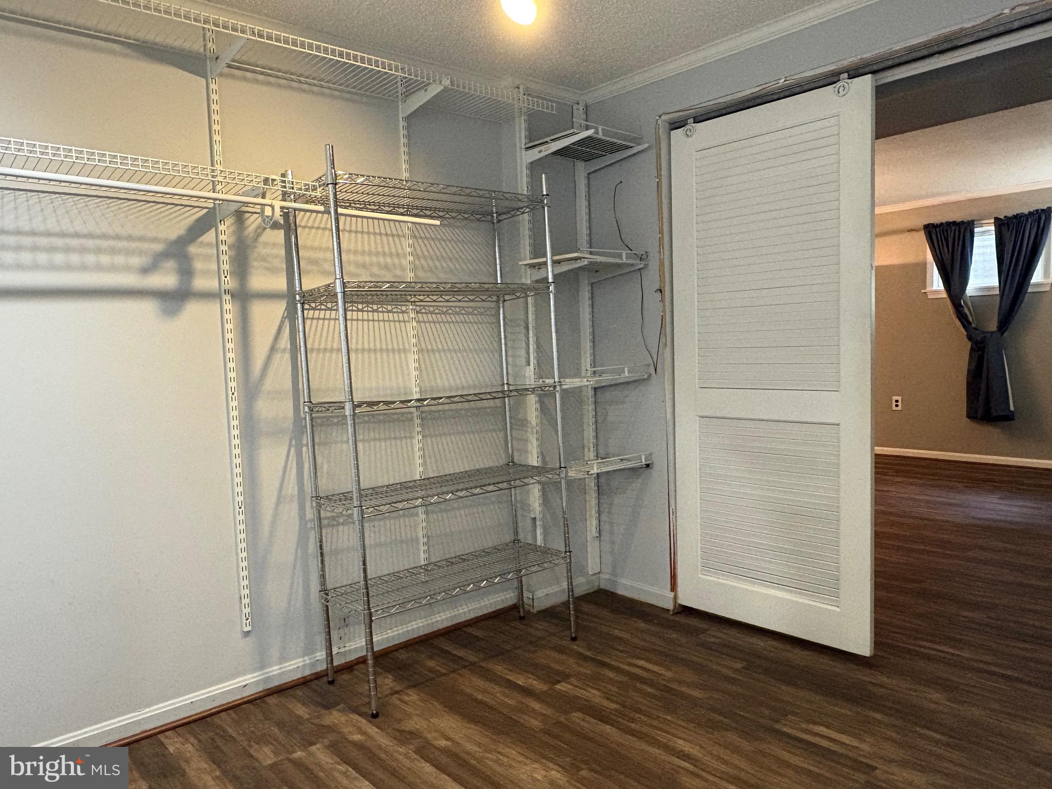 LAKE RIDGE - Residential Lease