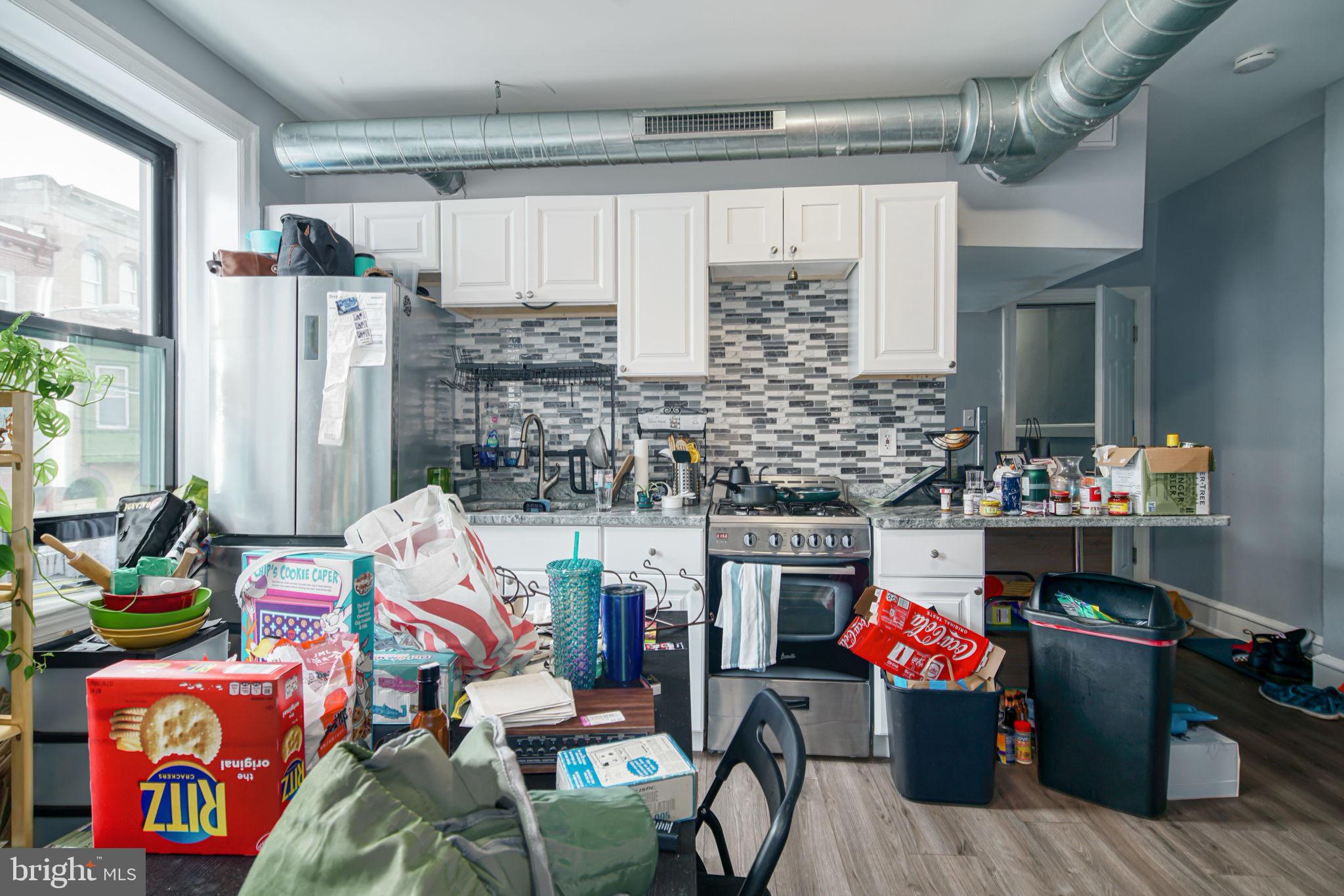 NORRIS SQUARE - Residential Income