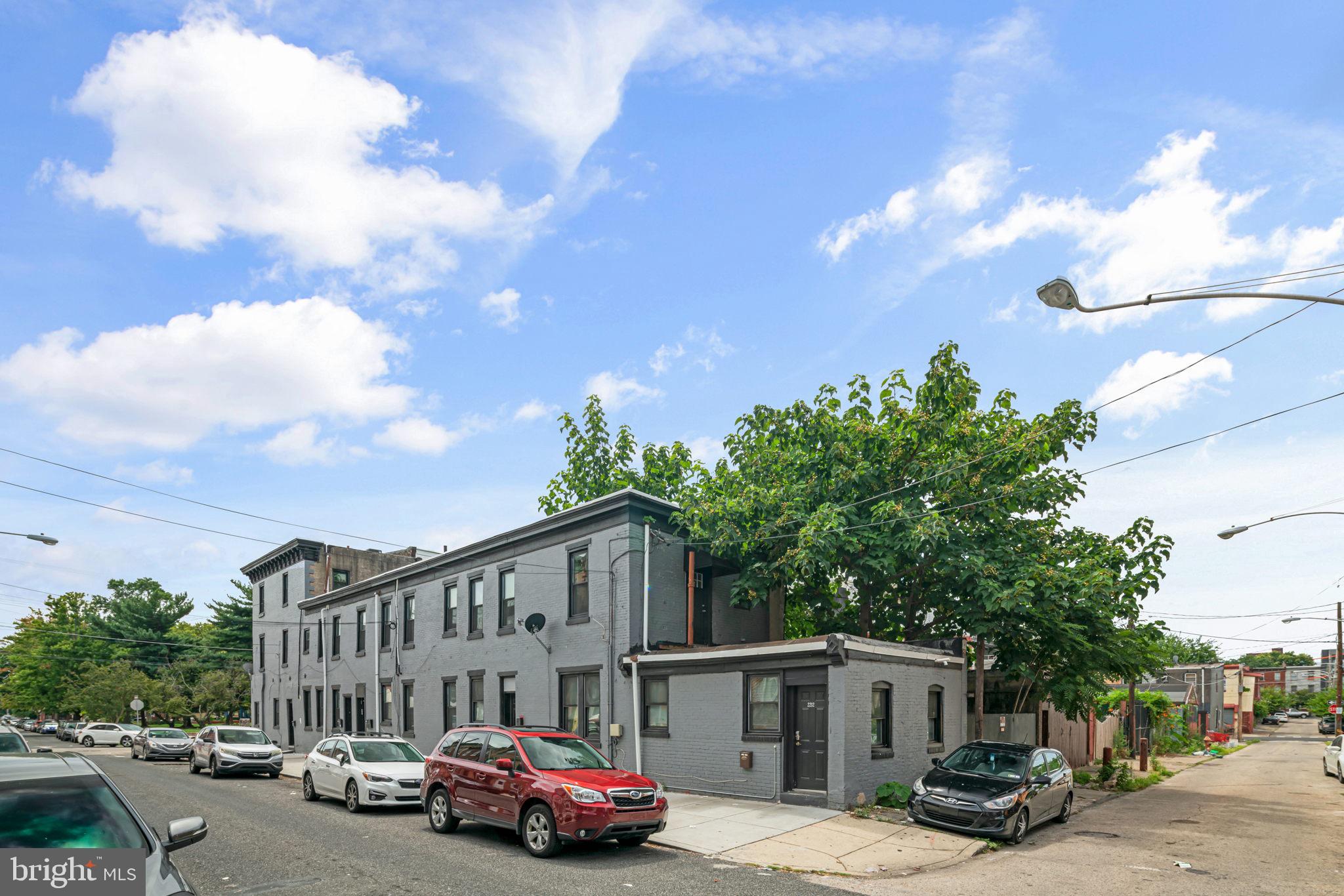 NORRIS SQUARE - Residential Income