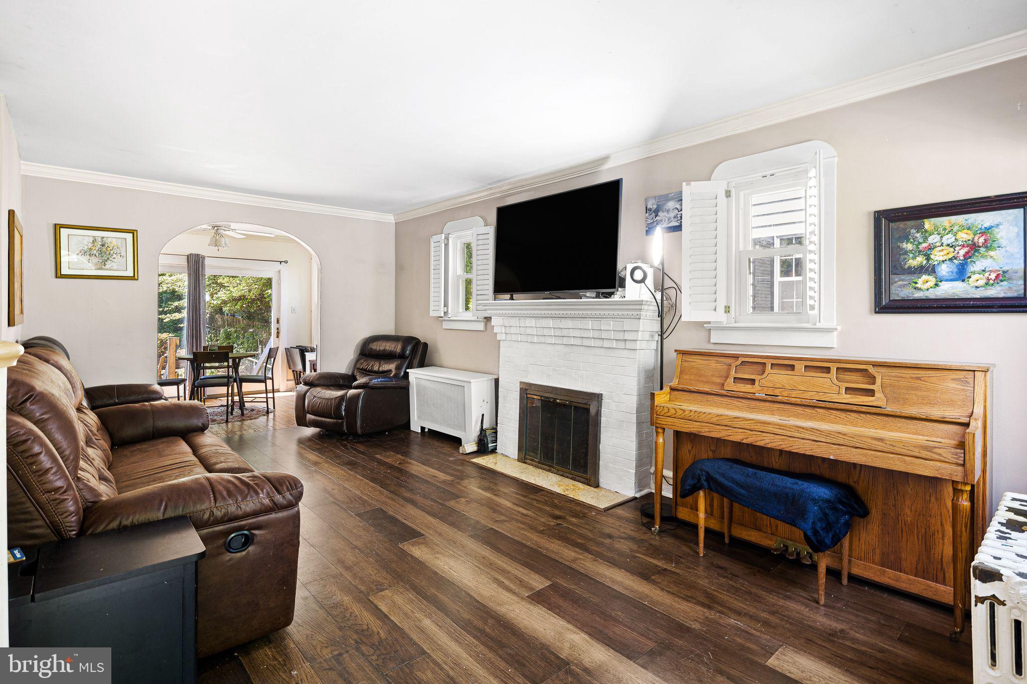 750 MOUNT VERNON AVENUE