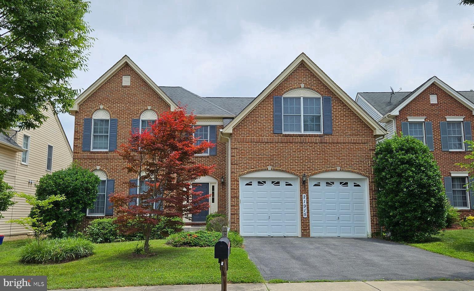 Toll Brothers single house in Clarksburg Heights ONLY 5 MIN TO RT.270, minutes to shopping , Brick Front, Fresh painted, new carpet, 4BR+Den, 3.5BA, 2 Car Garages. 2 Story Foyer, Hardwood on 1st Floor, Center Island Kitchen w/Granite Counters, FR w/FP, Vaulted Ceiling, Walk-In Closets & Garden Bath, Finished Walk-Up LL w/Rec RM, Full Bath, GREAT HOME for LIVING & ENTERTAINING.