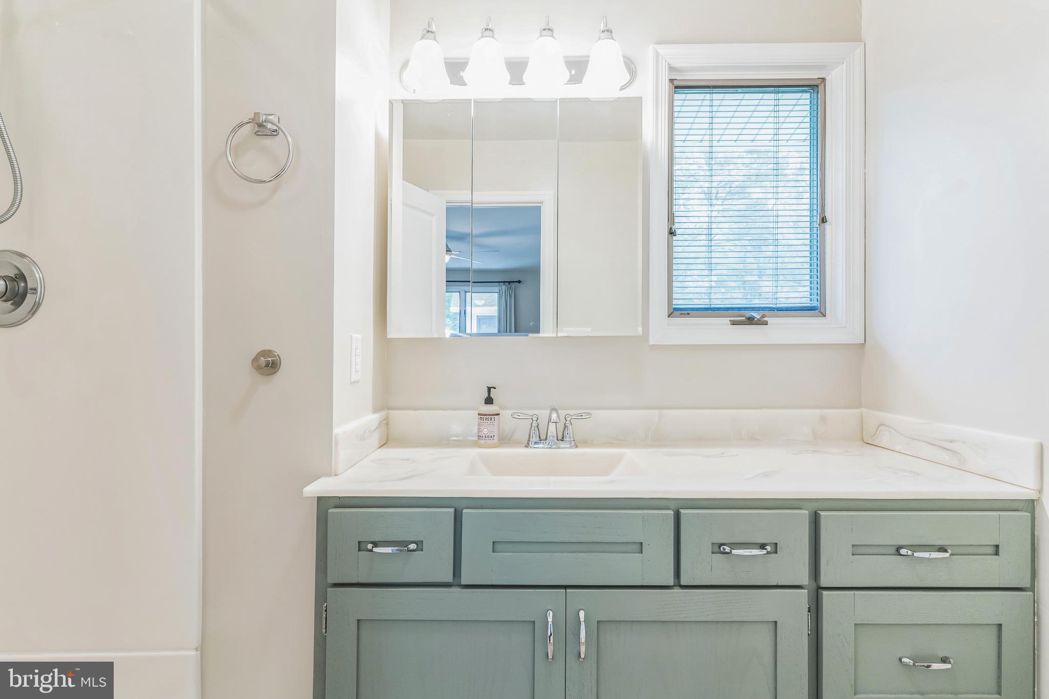 DRUM CLIFFS - Residential