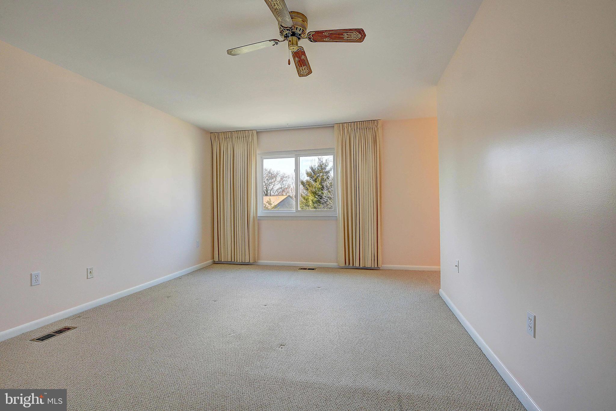 PAINTERS HILL - Residential