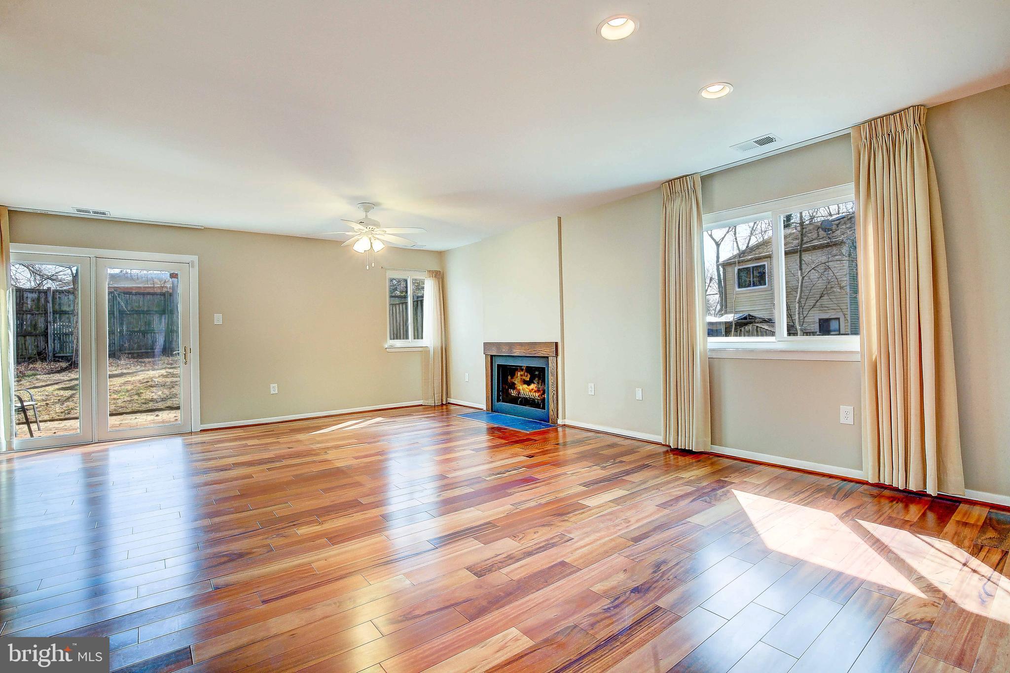 PAINTERS HILL - Residential