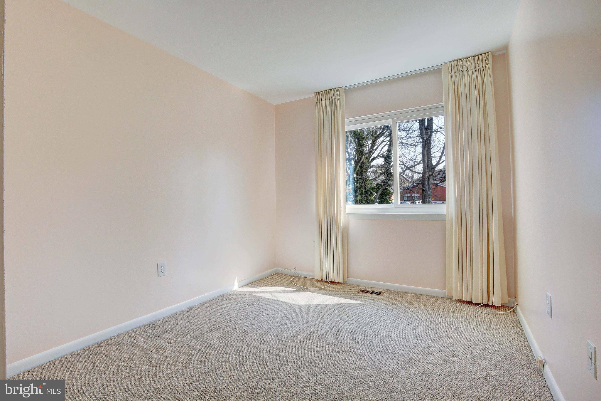 PAINTERS HILL - Residential