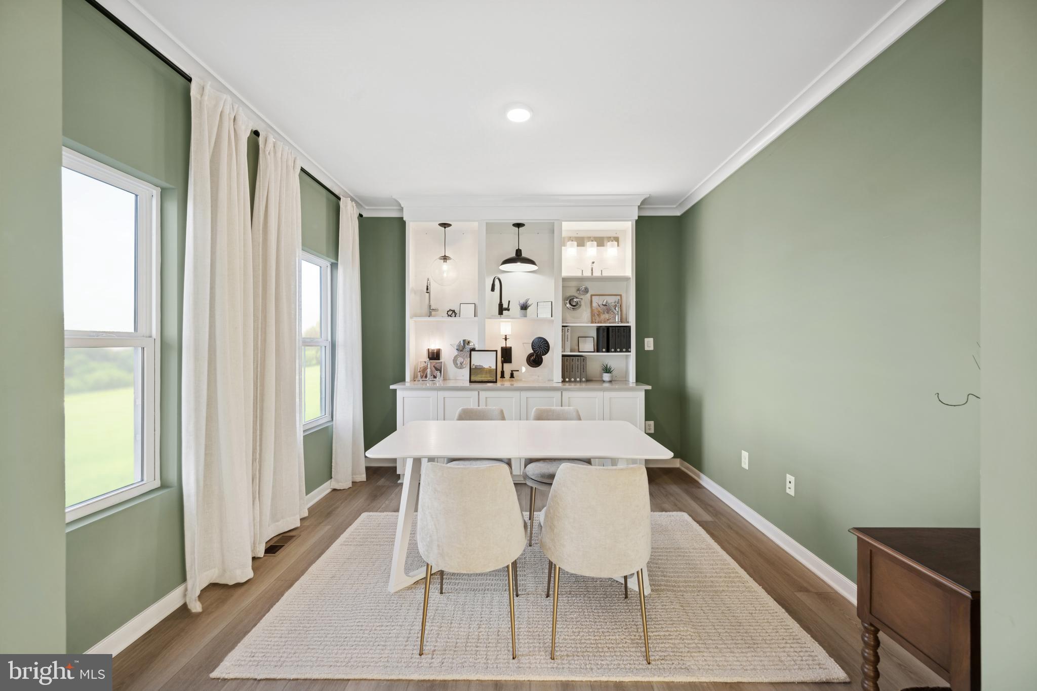 HUNTWELL WEST - Residential