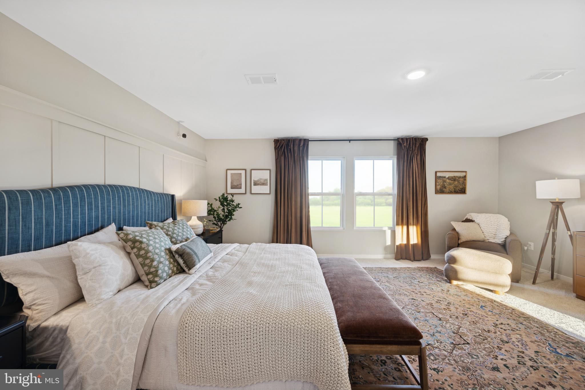 HUNTWELL WEST - Residential