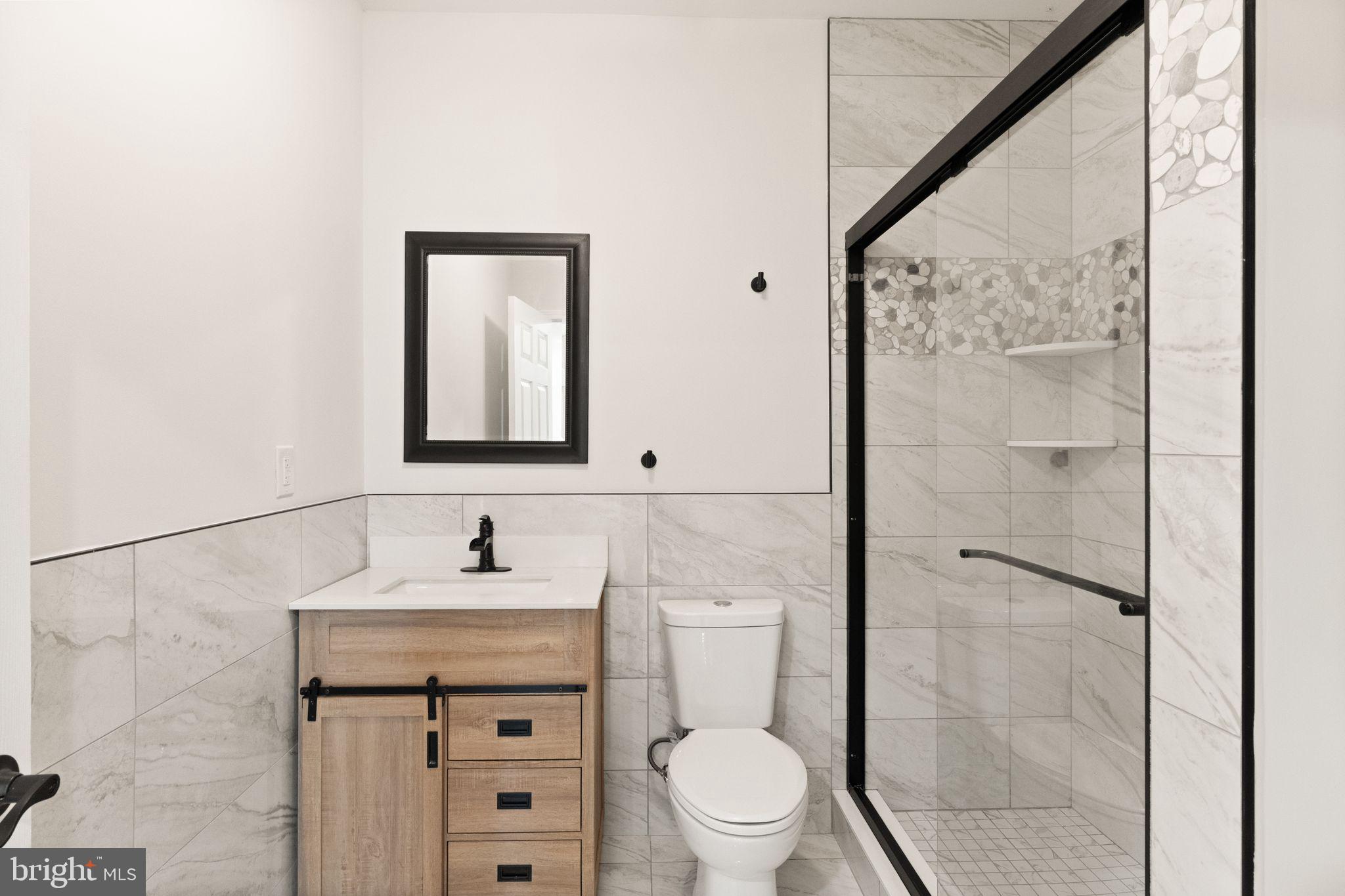 VICTORY LAKES - Residential