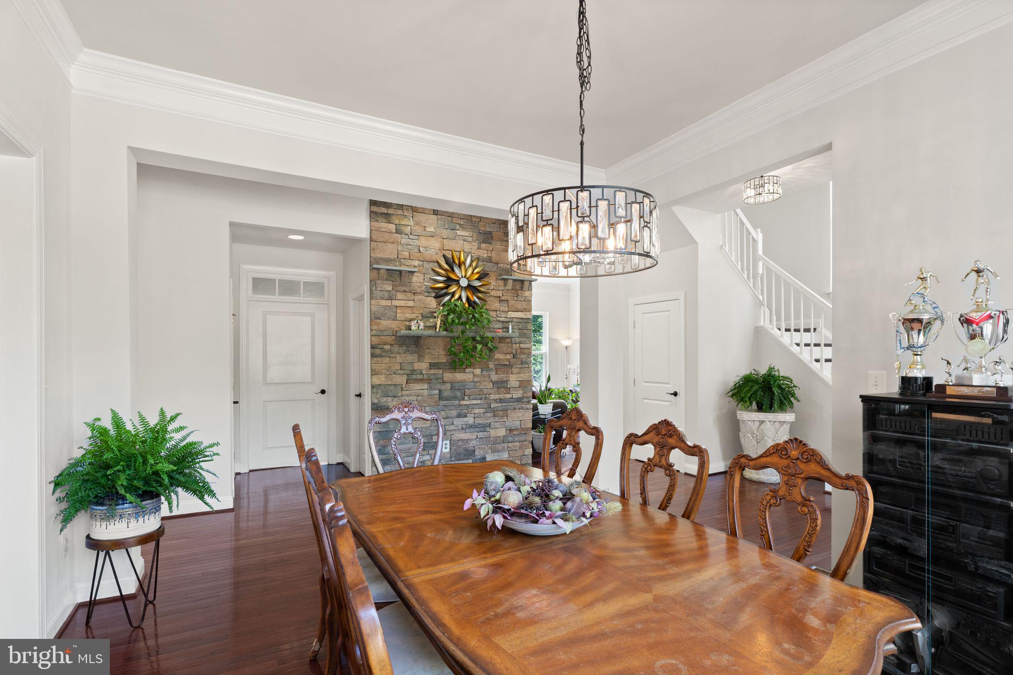 VICTORY LAKES - Residential