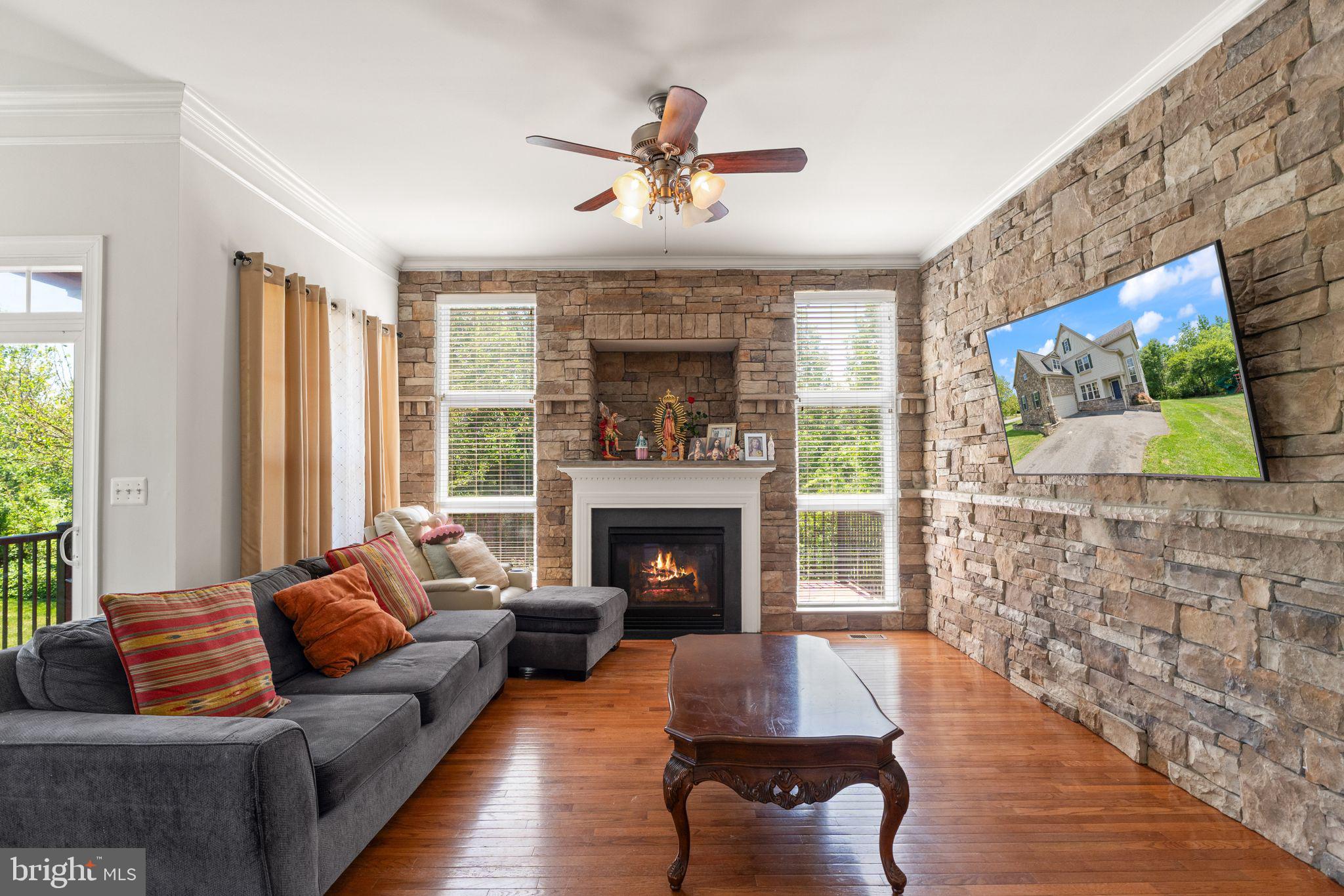 VICTORY LAKES - Residential