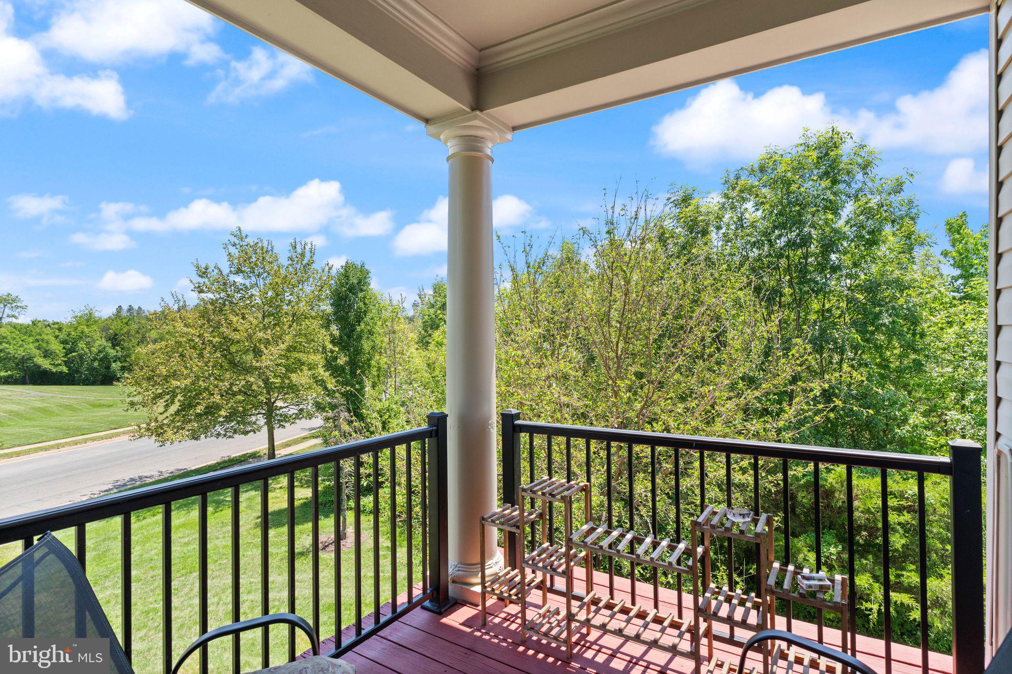 VICTORY LAKES - Residential