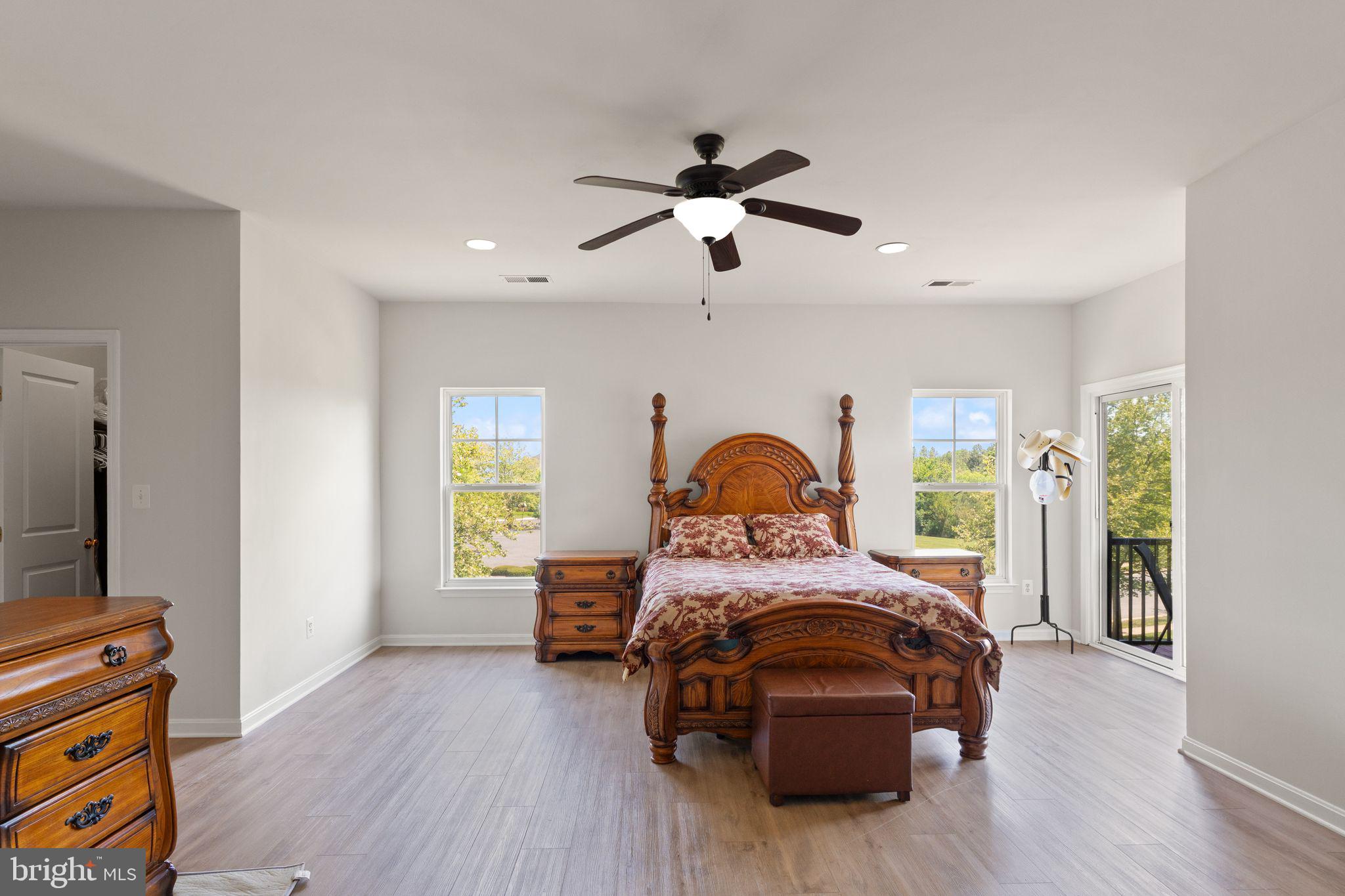 VICTORY LAKES - Residential