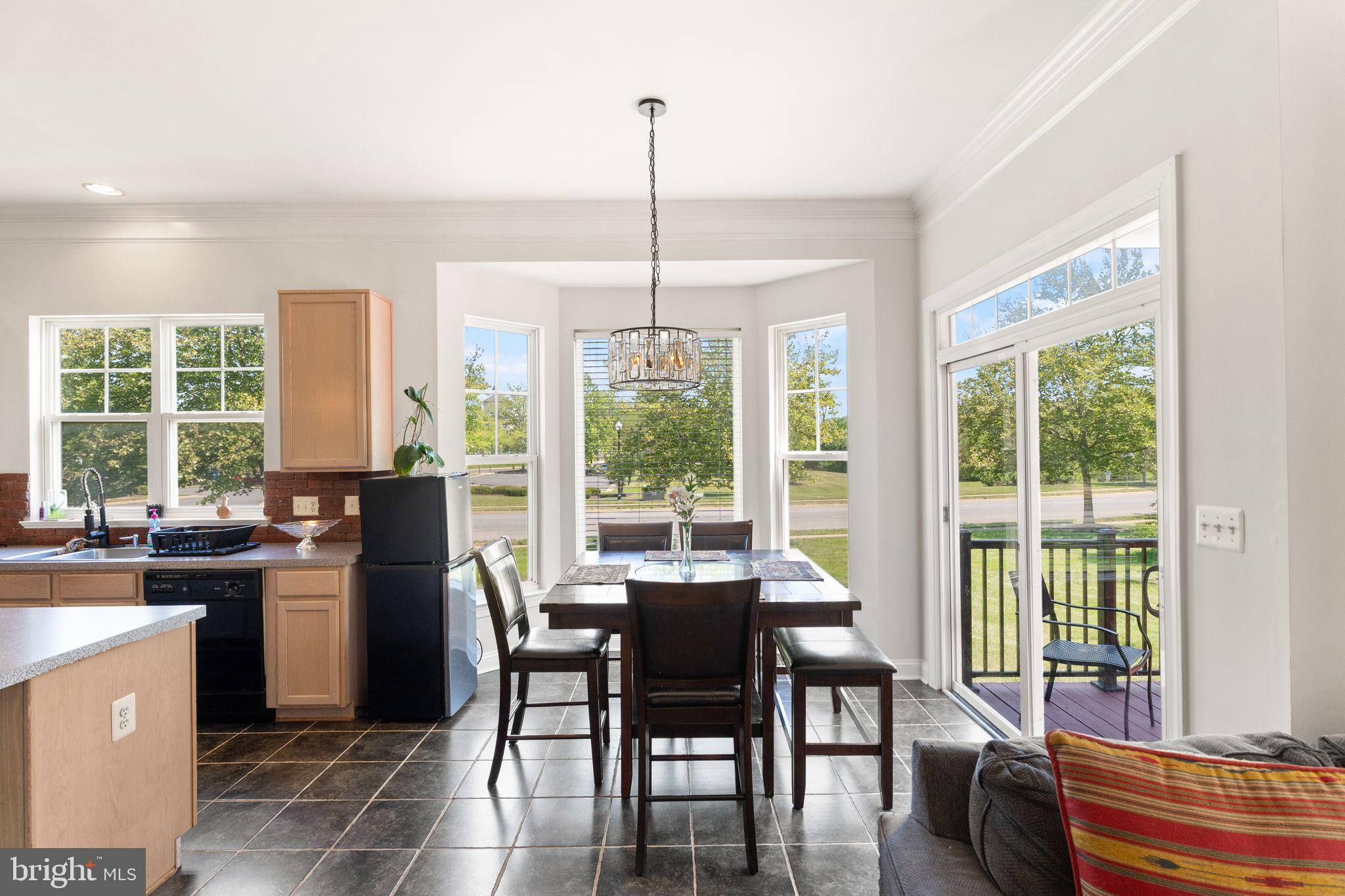VICTORY LAKES - Residential