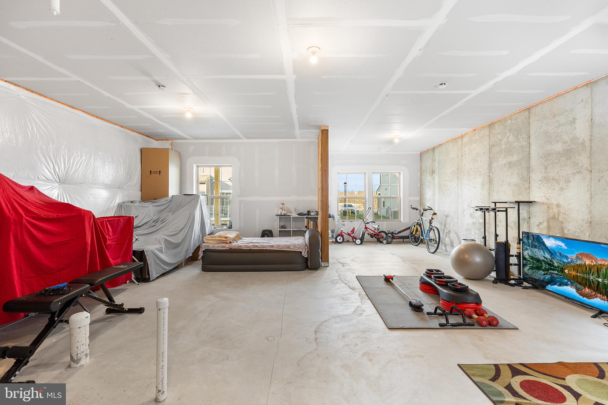 SPRING LAKE - Residential