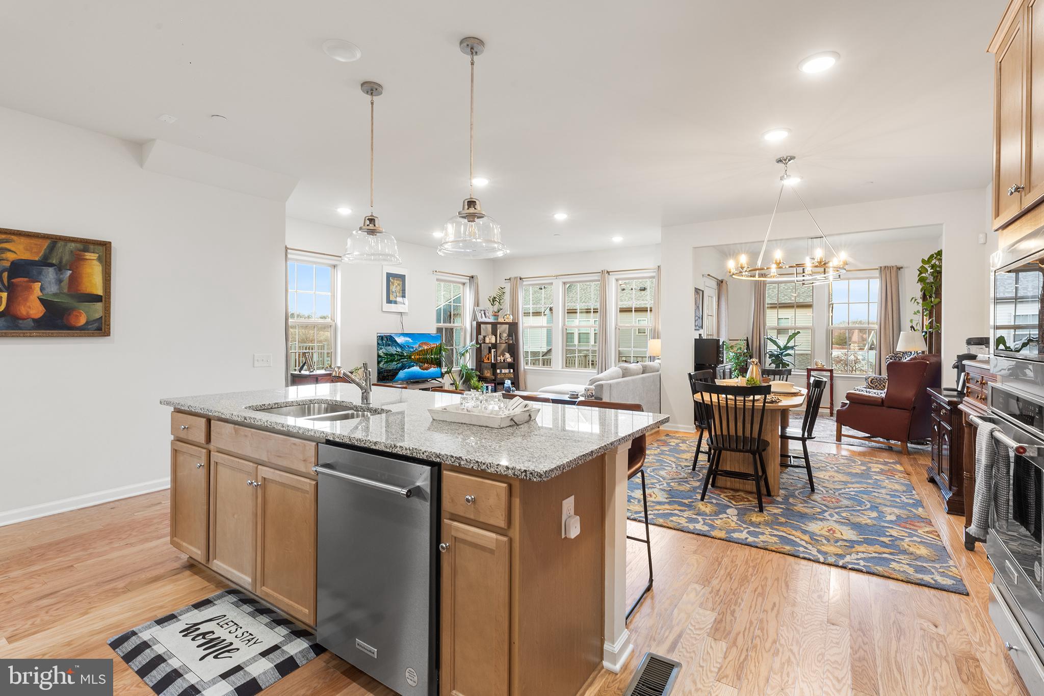 SPRING LAKE - Residential