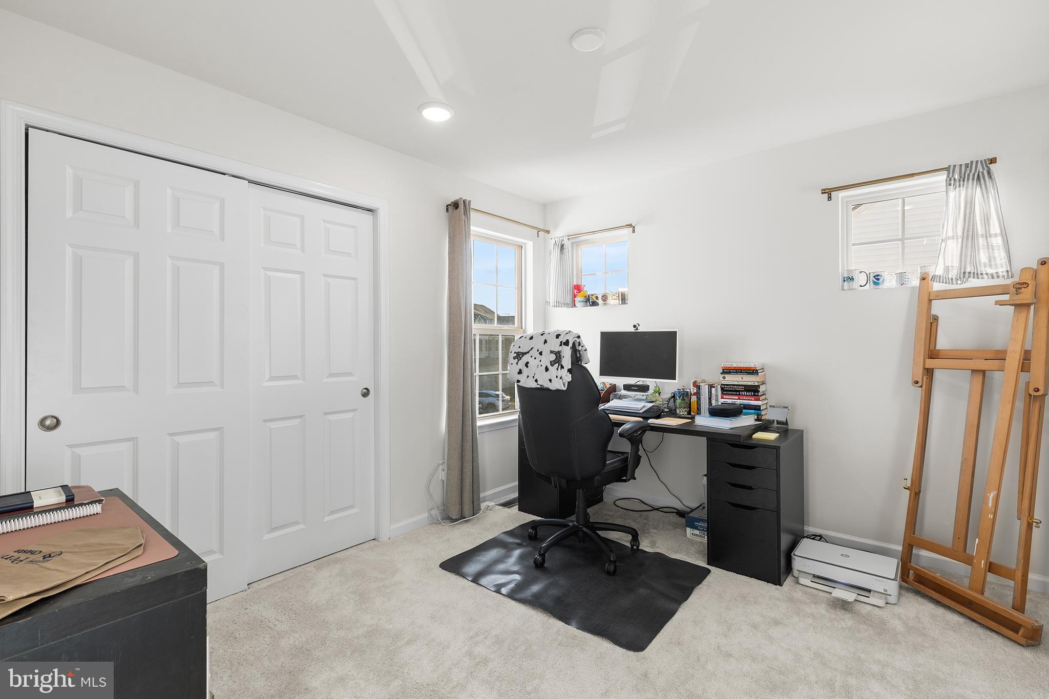 SPRING LAKE - Residential