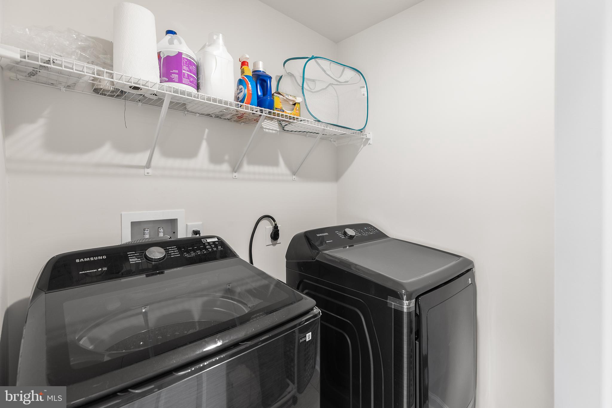 SPRING LAKE - Residential