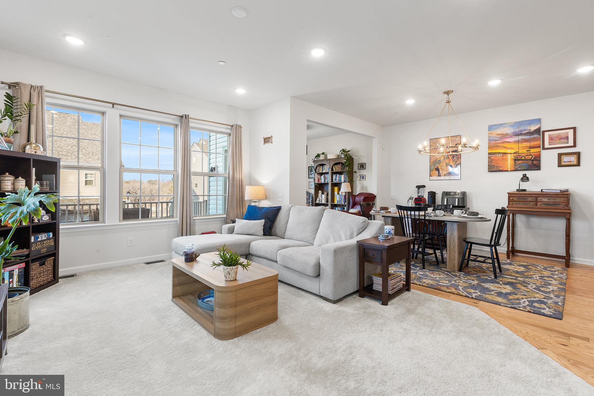 SPRING LAKE - Residential