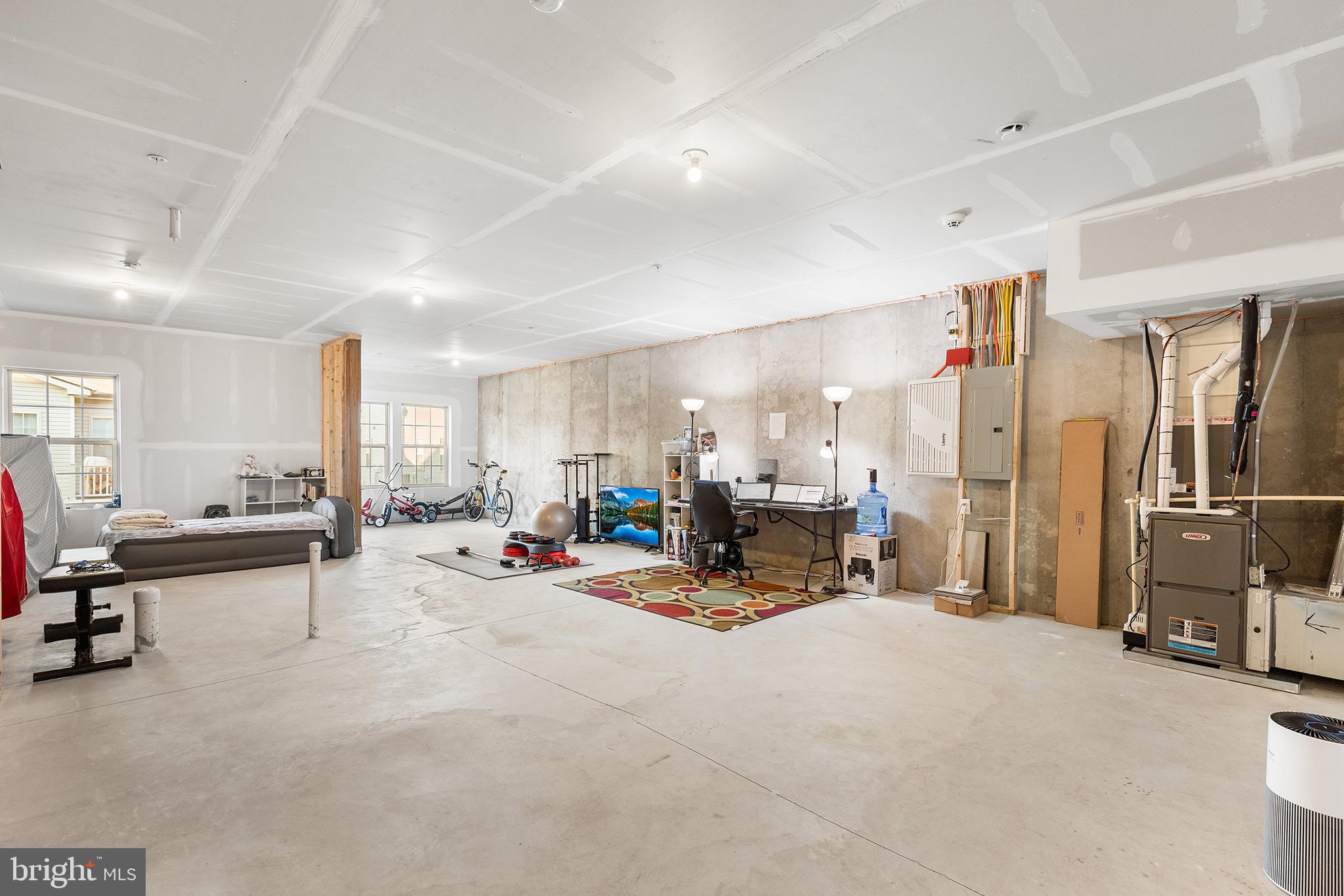 SPRING LAKE - Residential