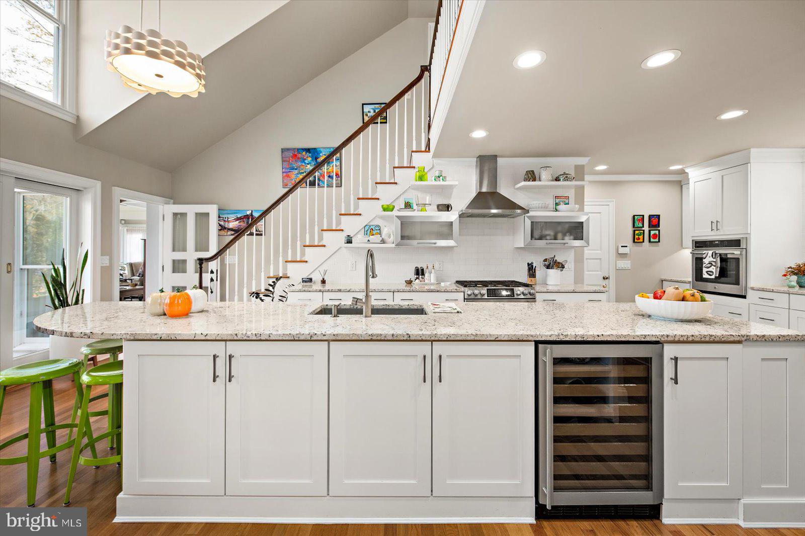 TONY TANK - Residential