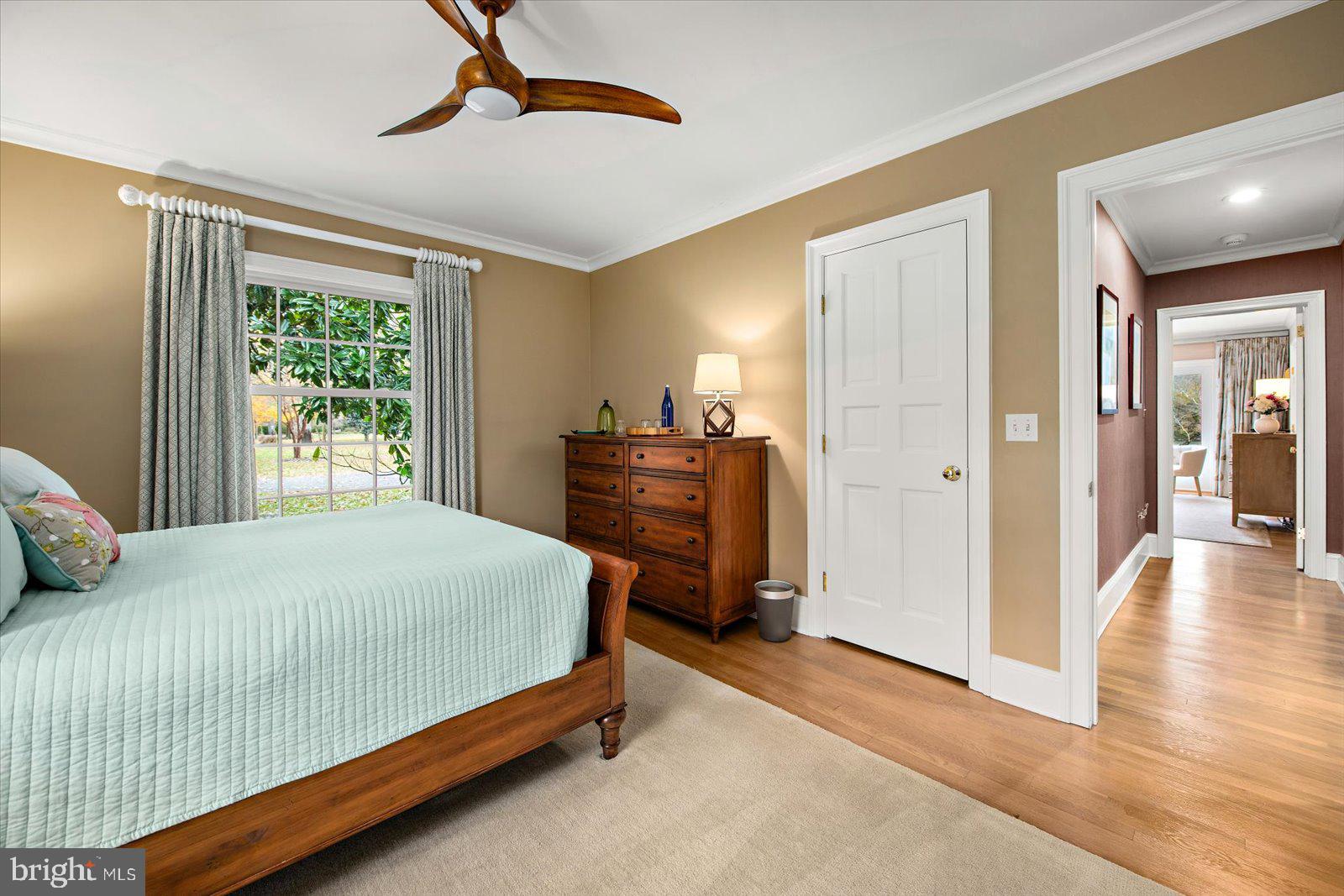 TONY TANK - Residential