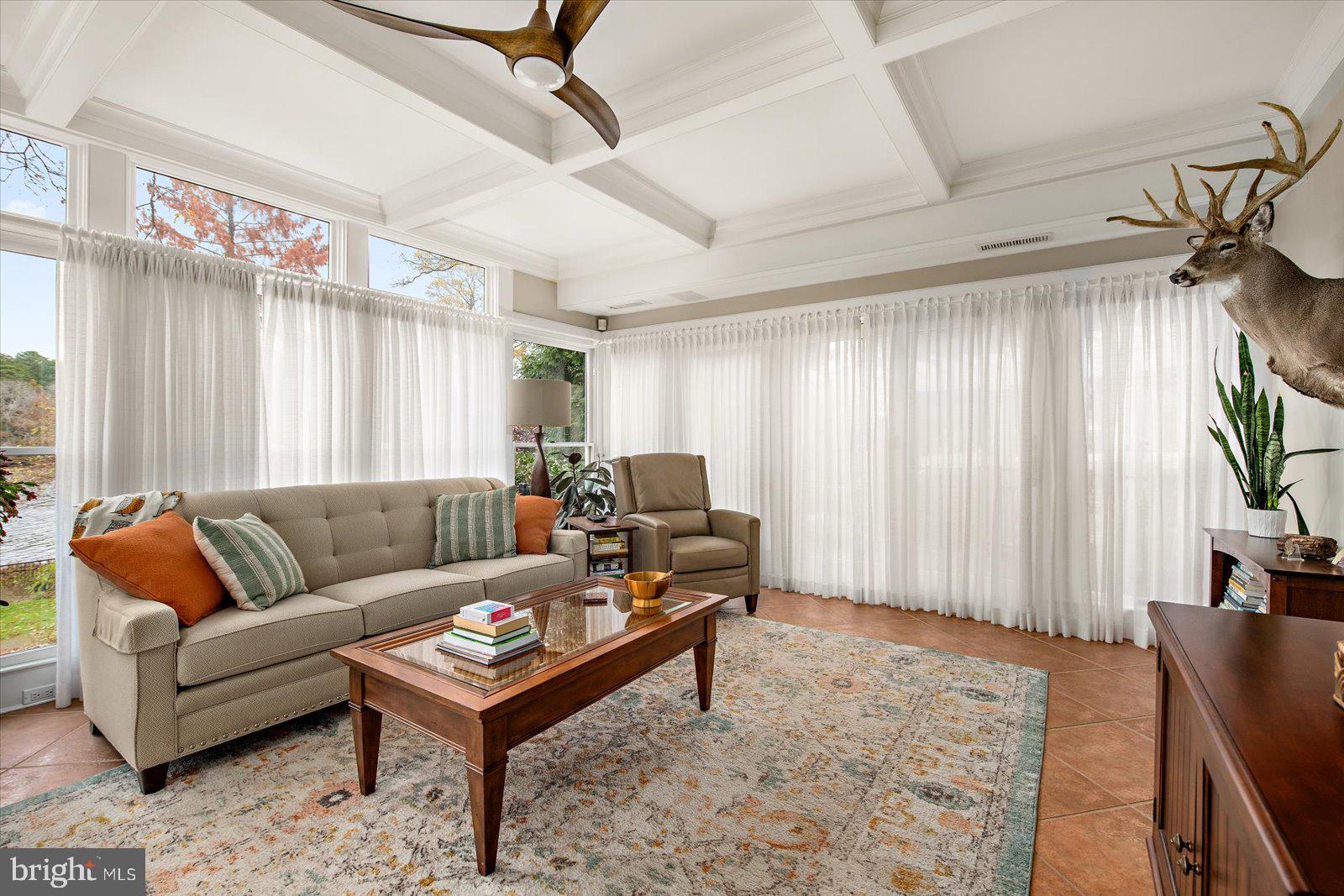 TONY TANK - Residential