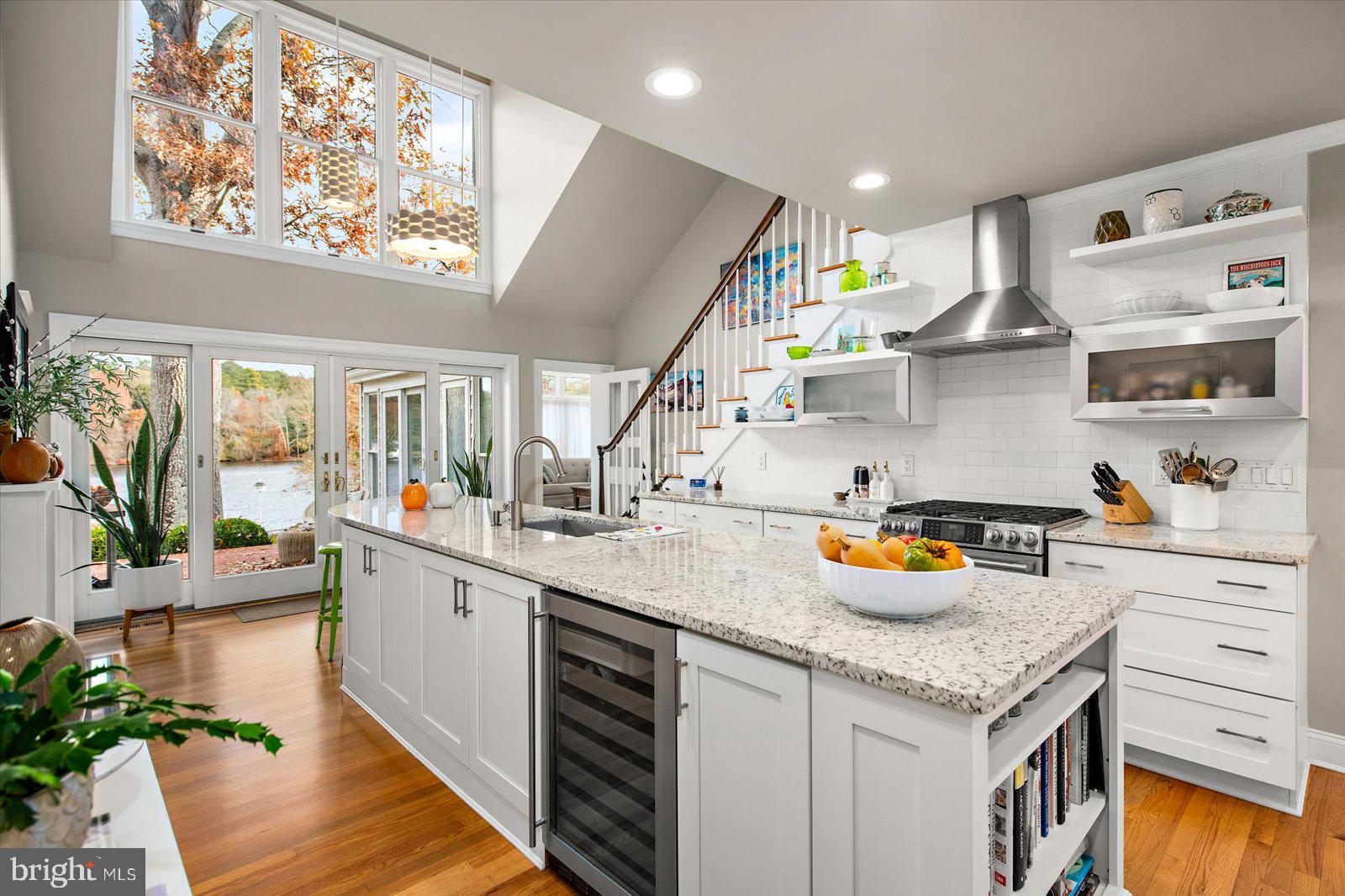 TONY TANK - Residential