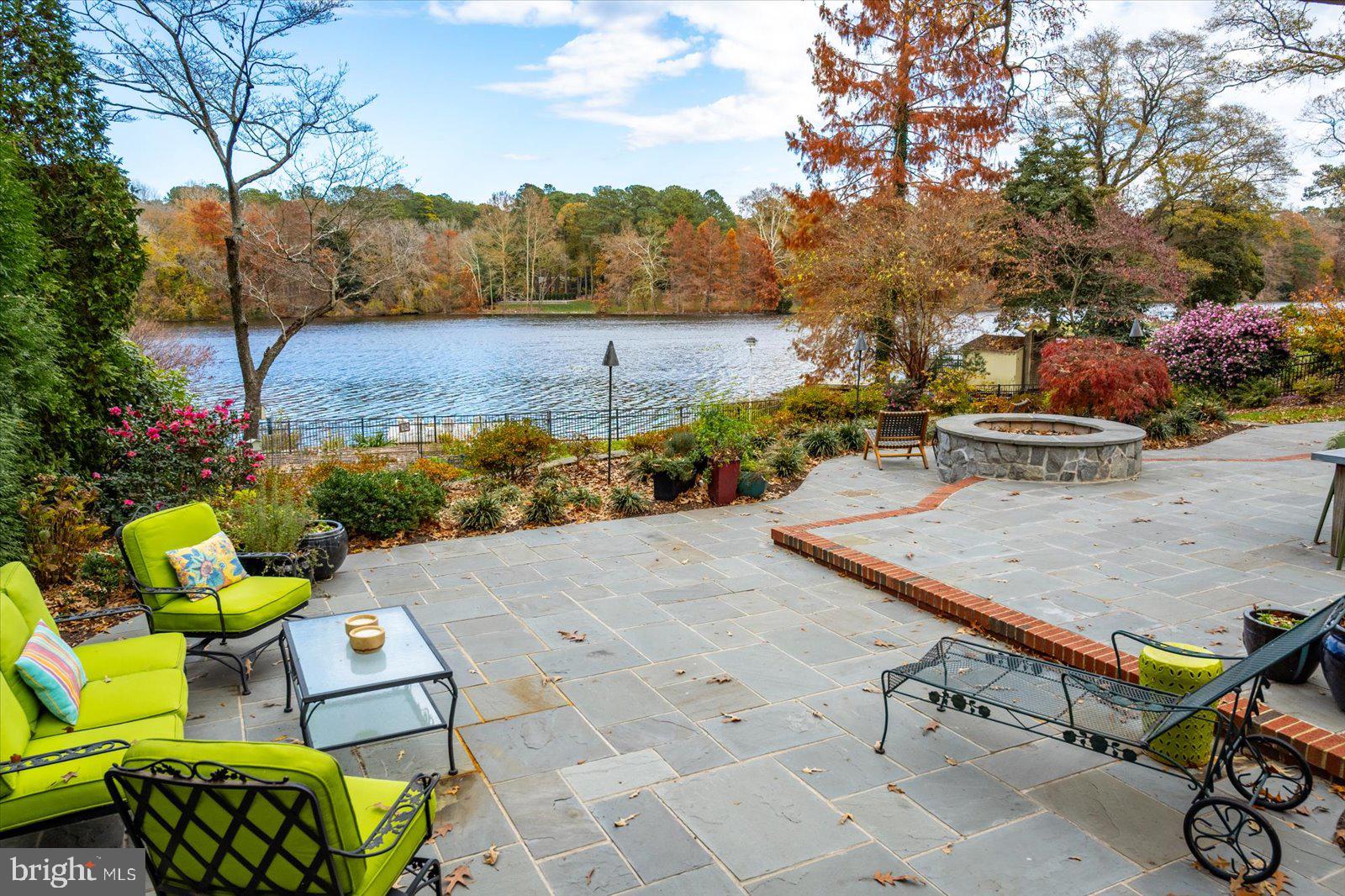 TONY TANK - Residential