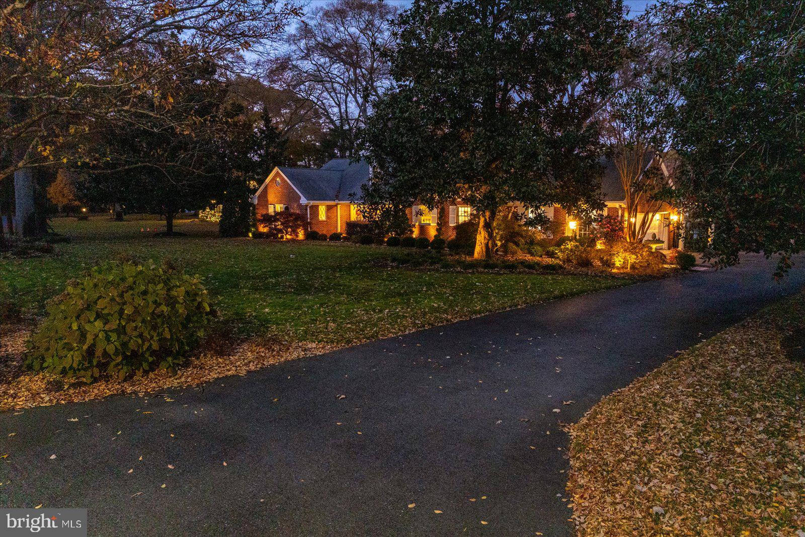 TONY TANK - Residential