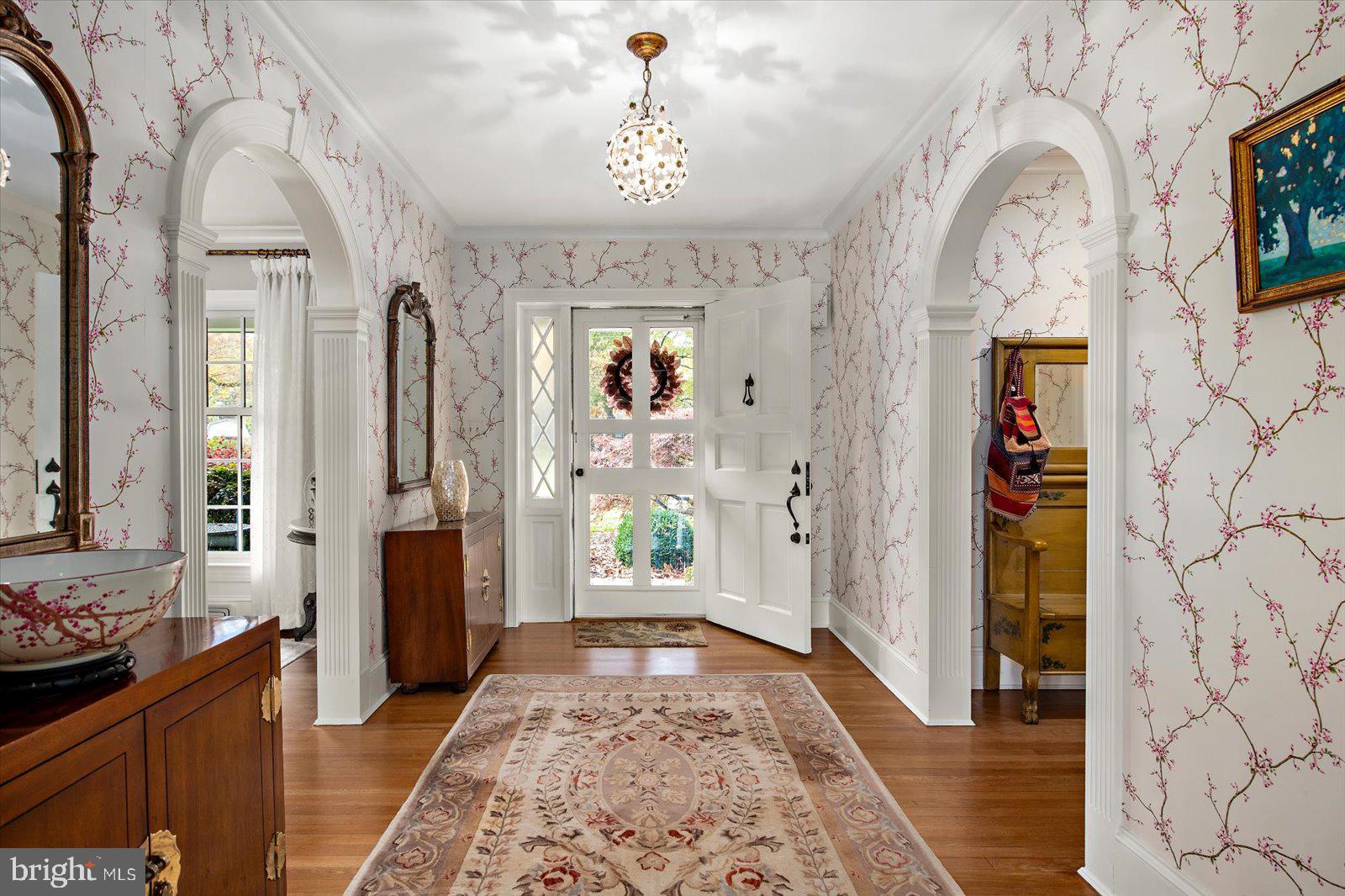 TONY TANK - Residential