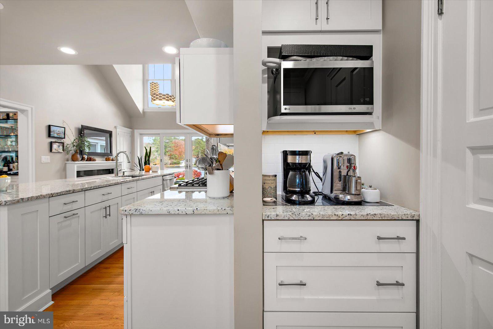 TONY TANK - Residential