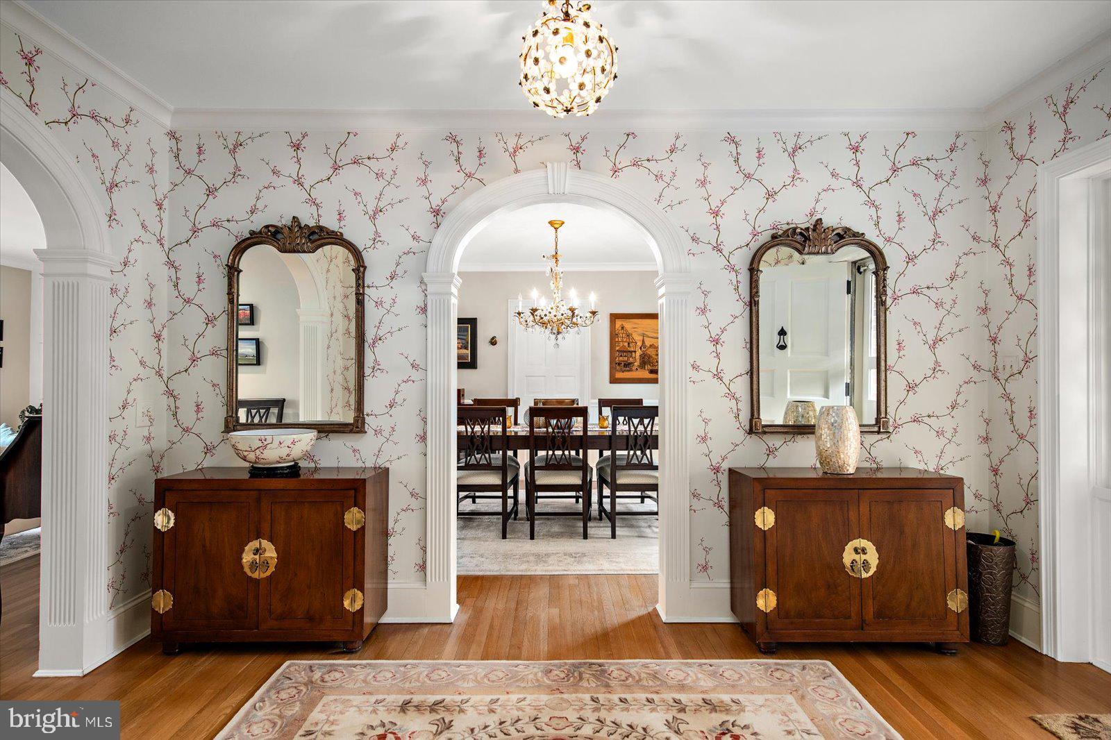 TONY TANK - Residential