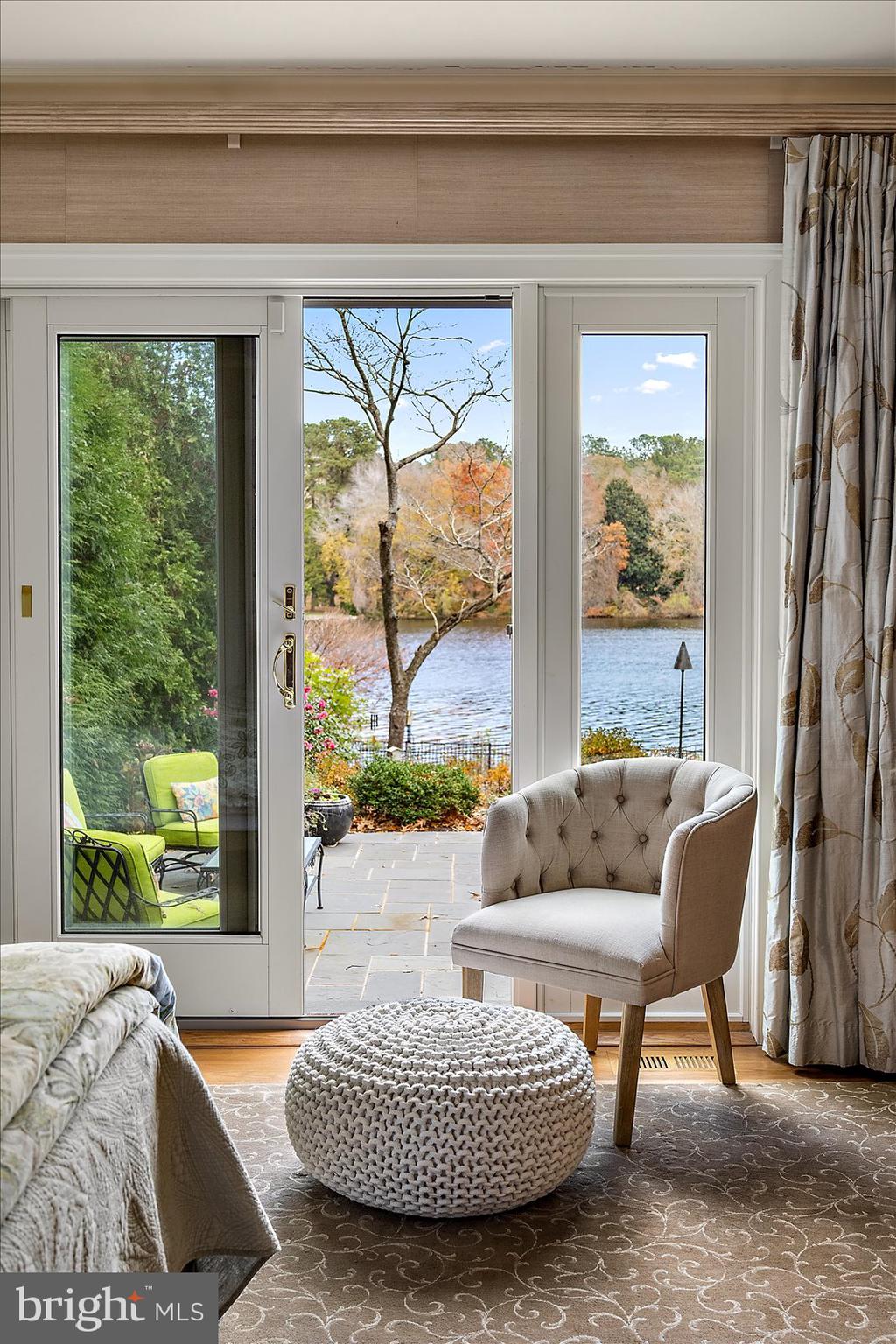 TONY TANK - Residential