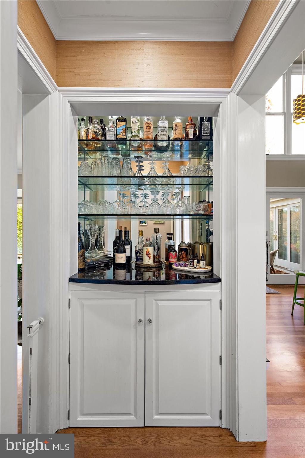 TONY TANK - Residential