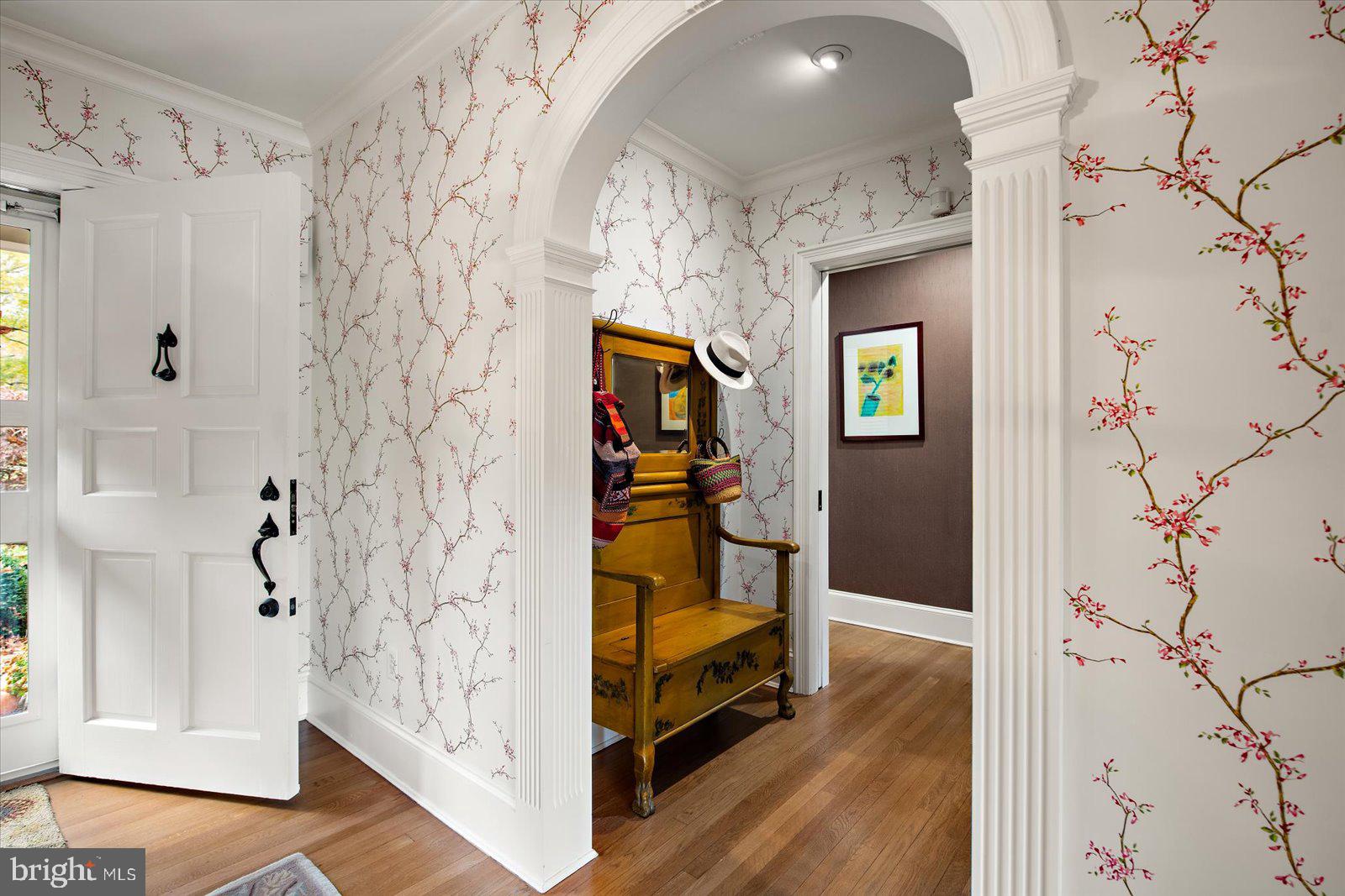 TONY TANK - Residential