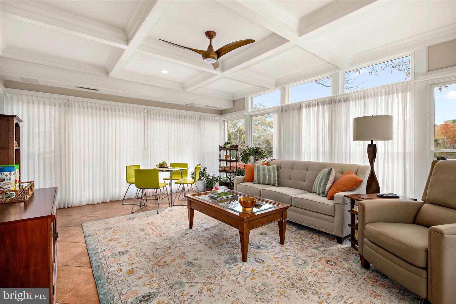 TONY TANK - Residential